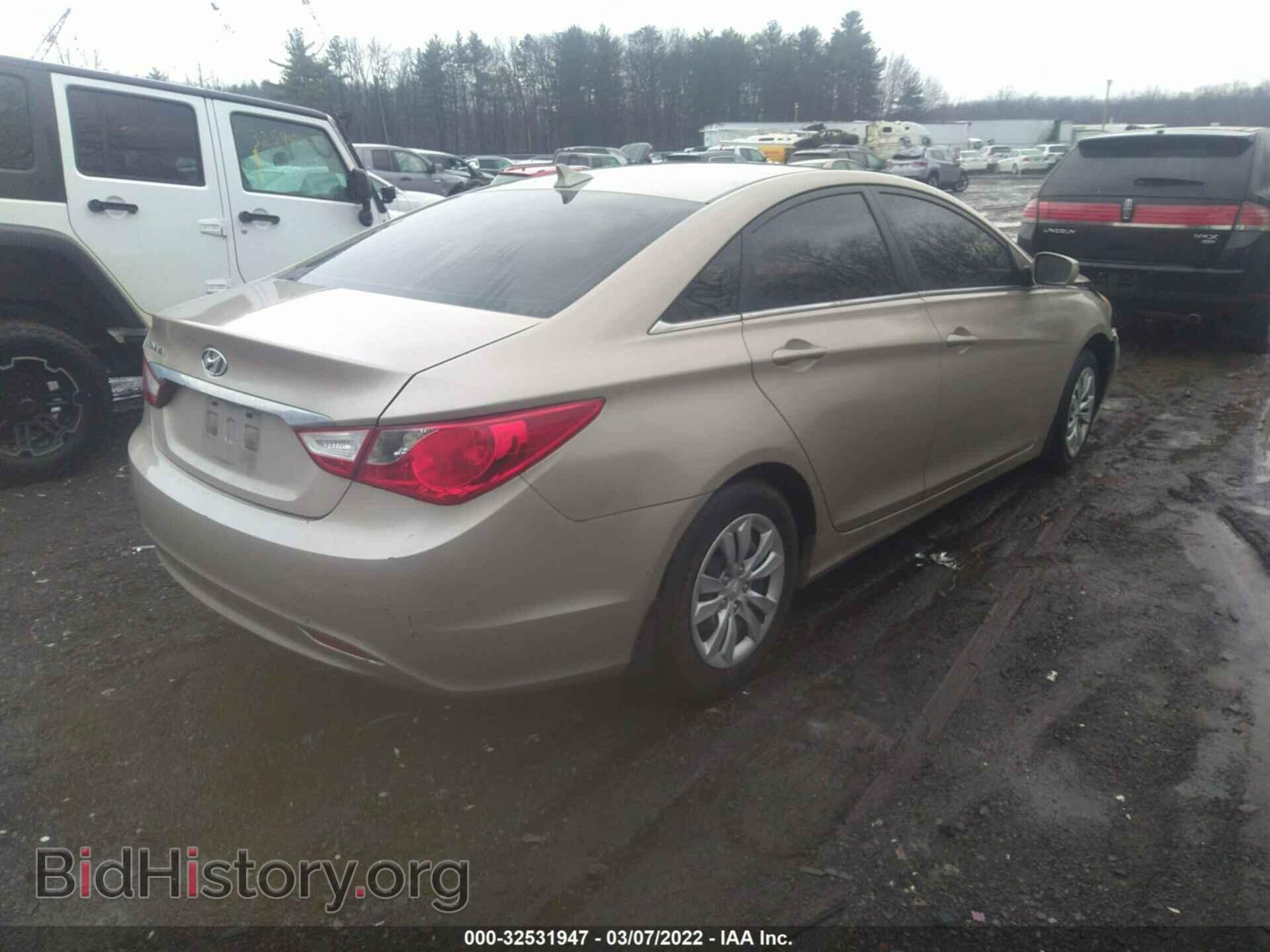2011 HYUNDAI SONATA - VIN: 5NPEB4AC7BH287908 - Фото 4