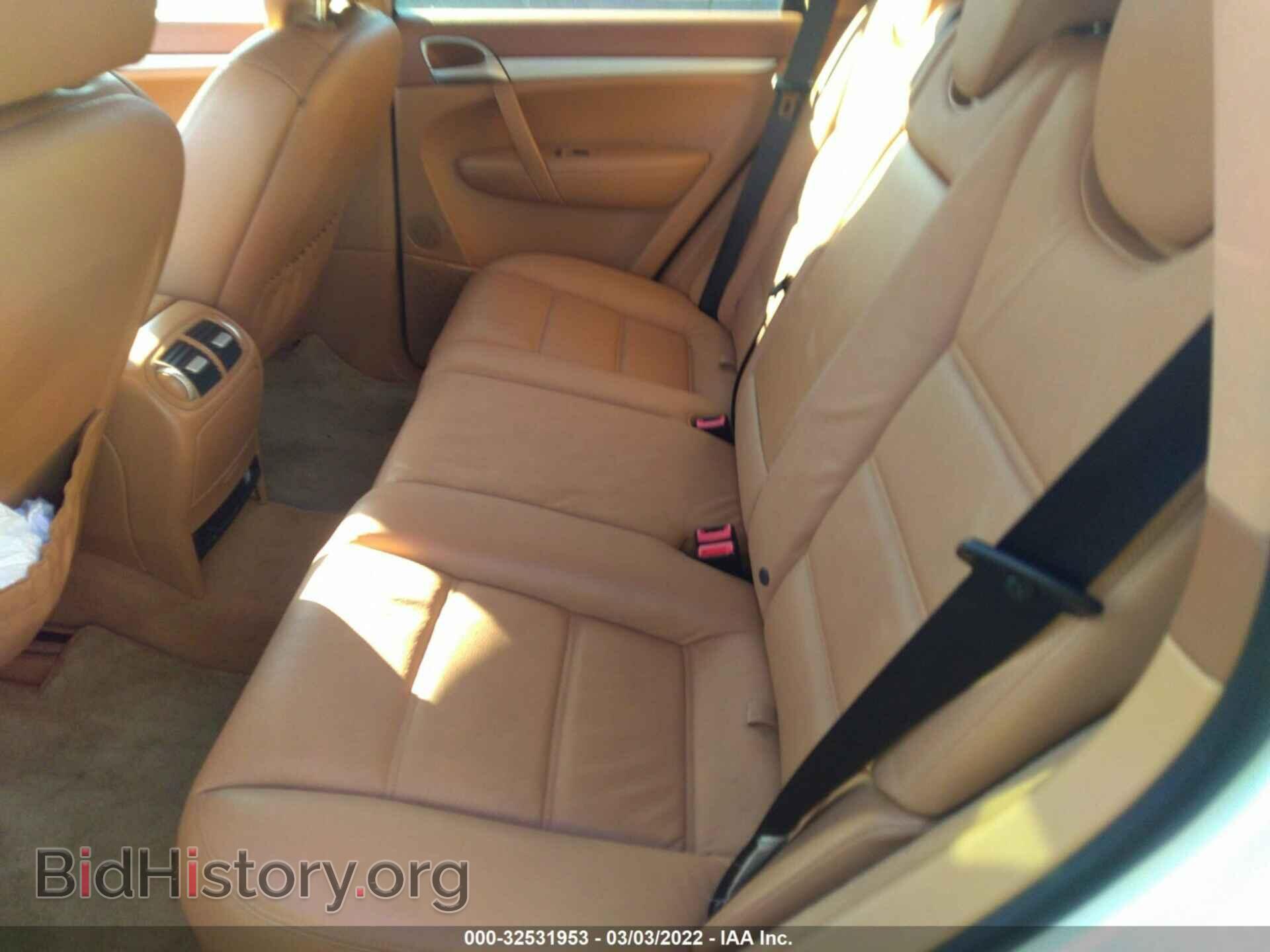 2010 PORSCHE CAYENNE - VIN: WP1AA2AP4ALA07623 - Фото 8