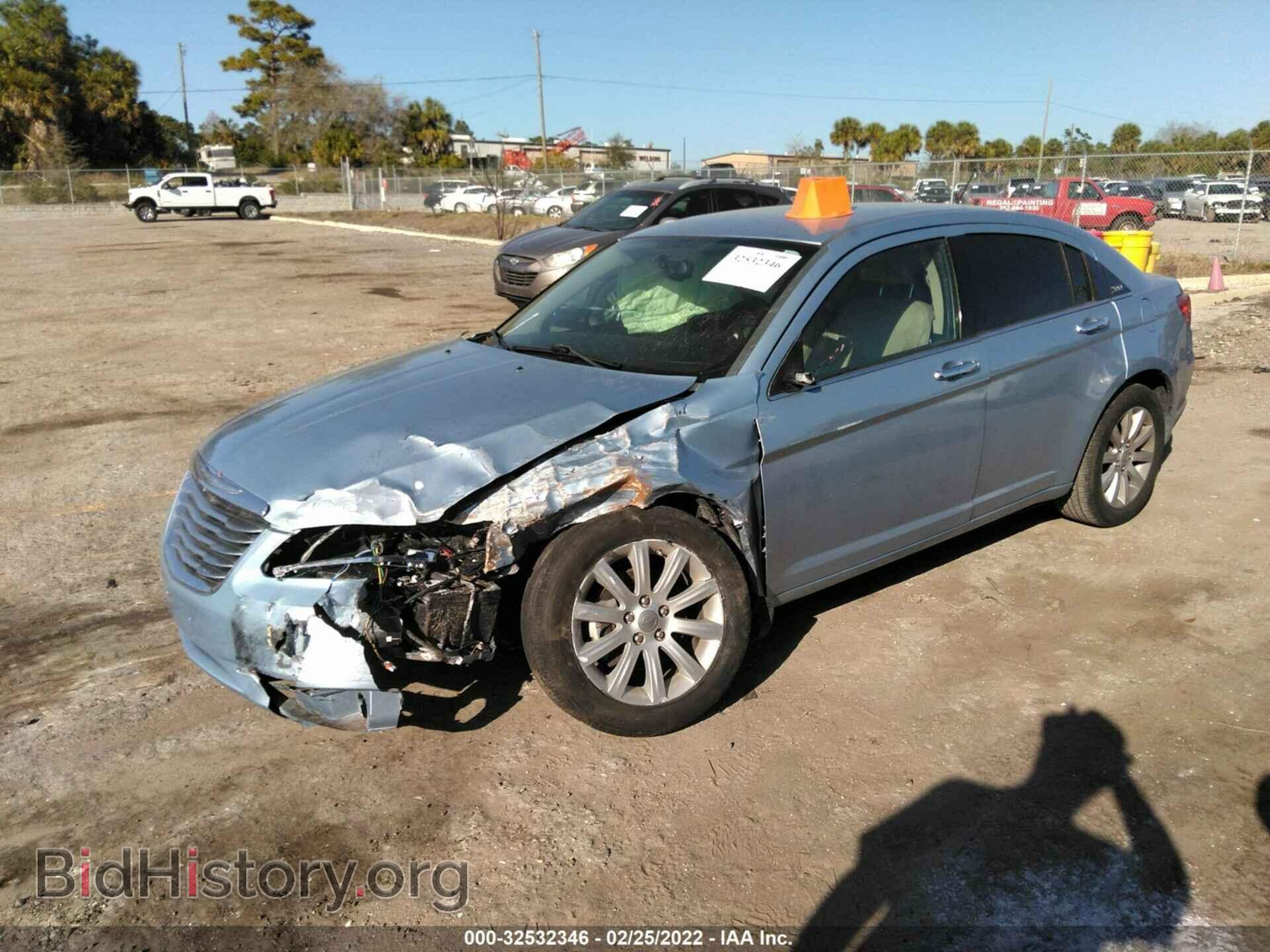 2013 CHRYSLER 200 - VIN: 1C3CCBCG4DN546340 - Photo 2