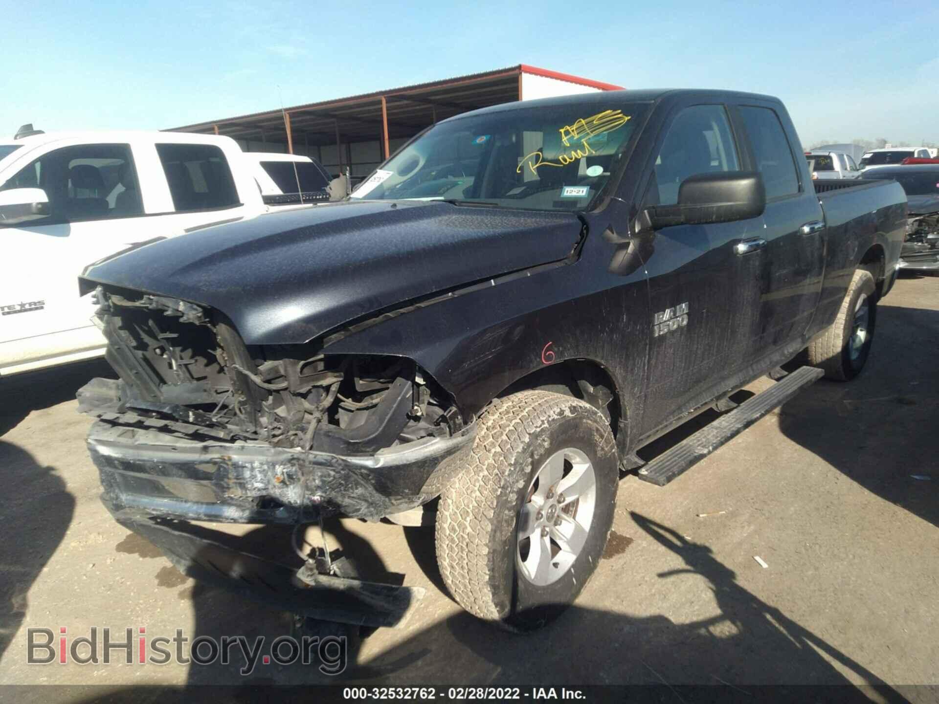 2018 RAM 1500 - VIN: 1C6RR6GG6JS303834 - Фото 2