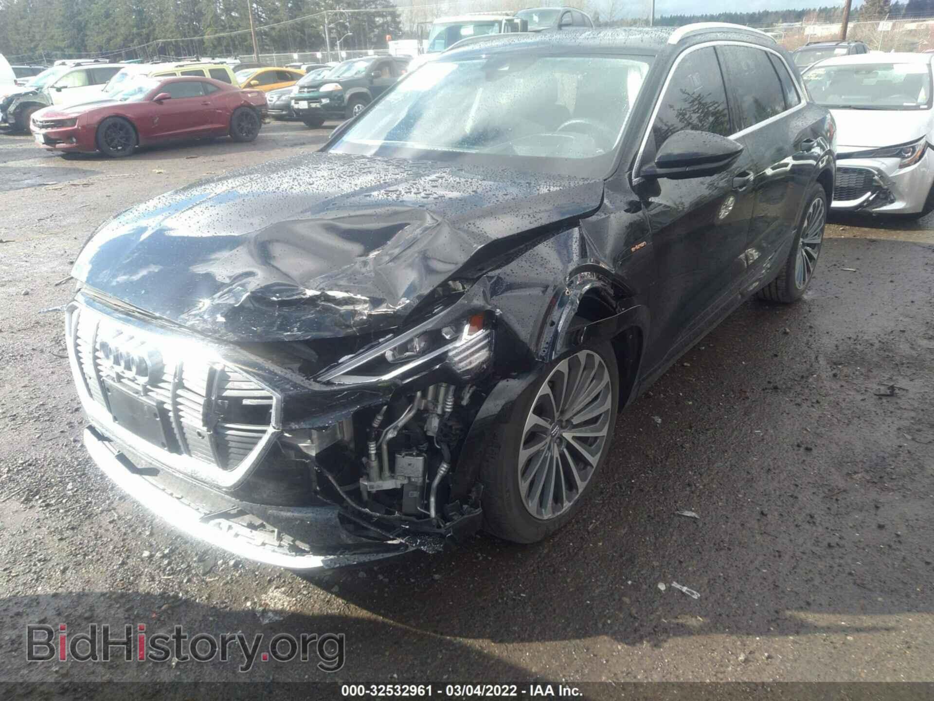 2019 AUDI E-TRON - VIN: WA1VABGE8KB023222 - Фото 2
