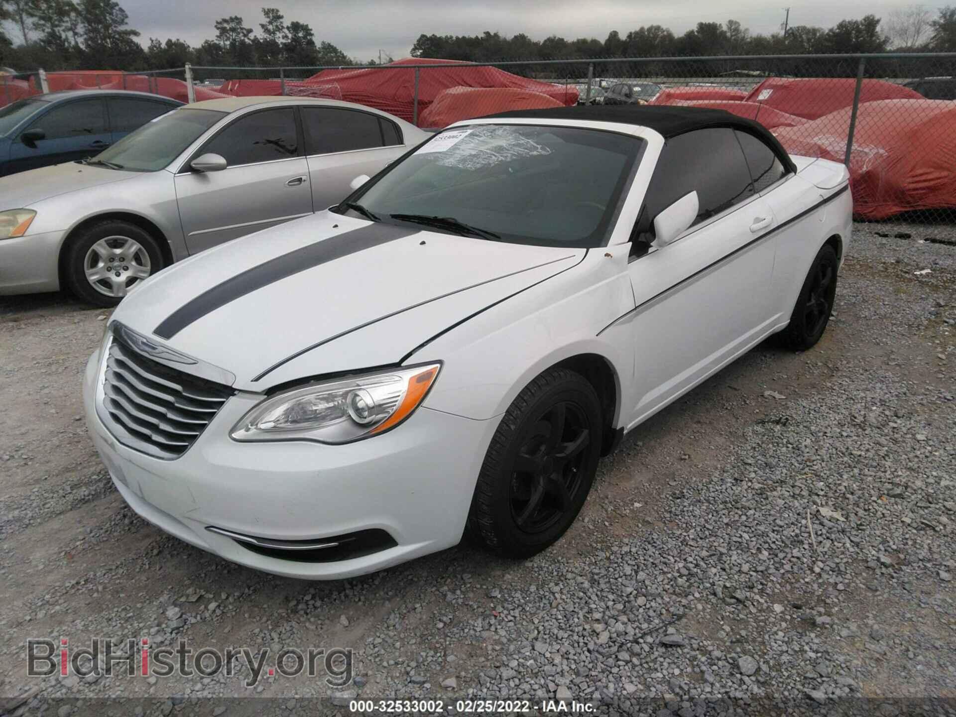 2013 CHRYSLER 200 - VIN: 1C3BCBEB1DN511381 - Фото 2