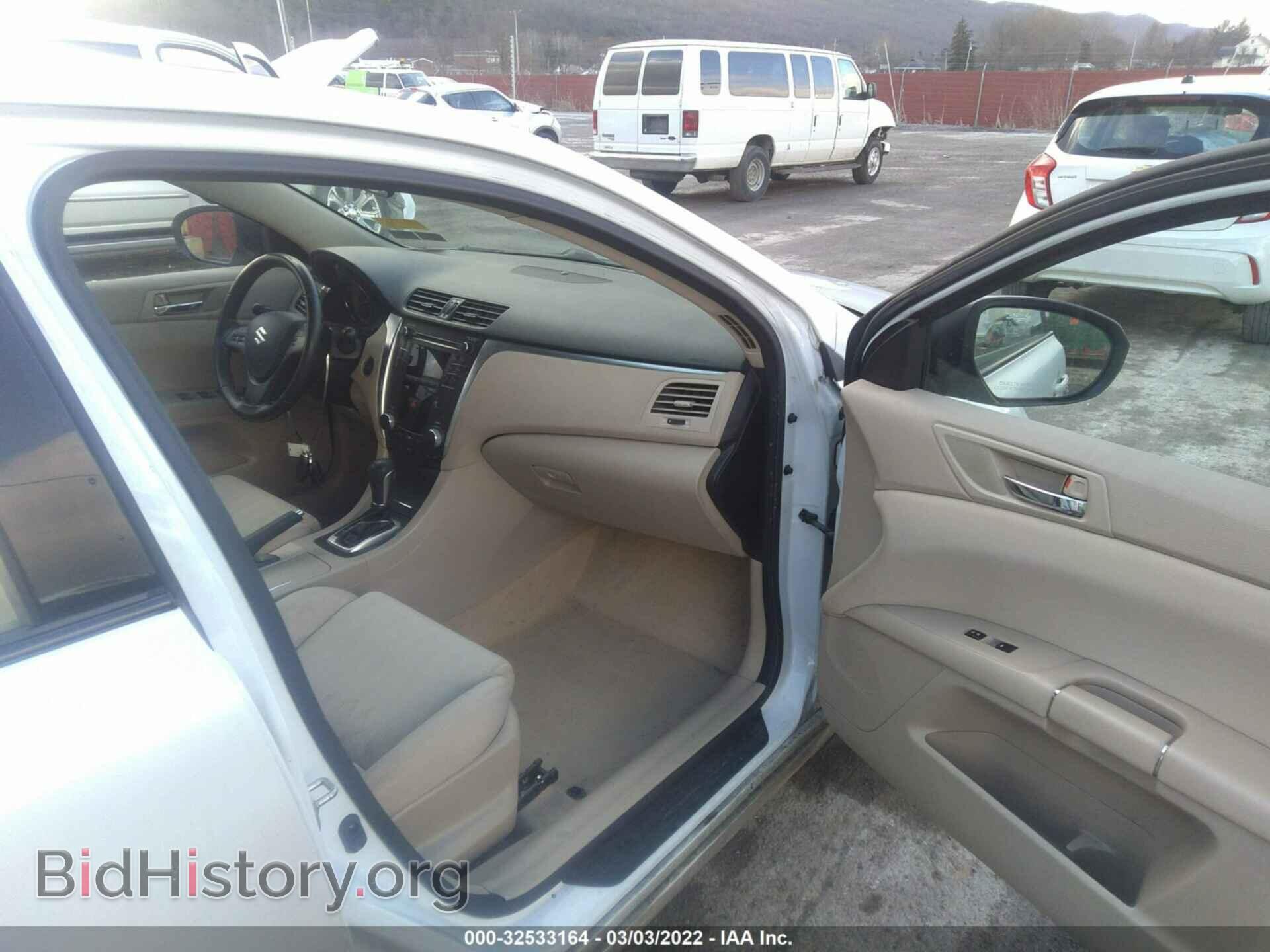 2011 SUZUKI KIZASHI - VIN: JS2RF9A12B6110166 - Photo 5
