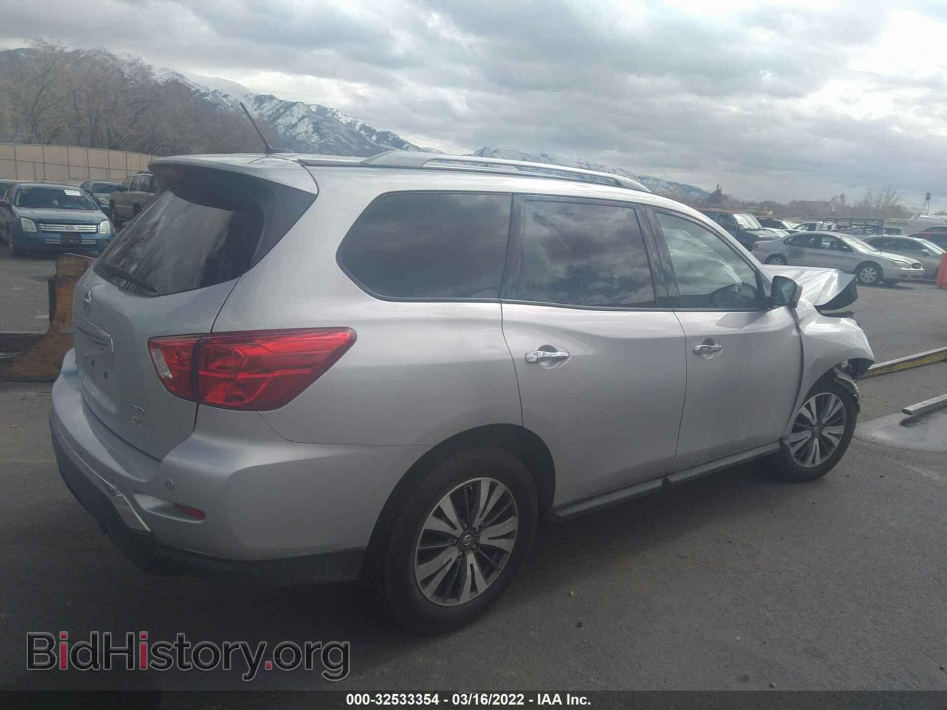 2017 NISSAN PATHFINDER - VIN: 5N1DR2MM7HC655293 - Фото 4