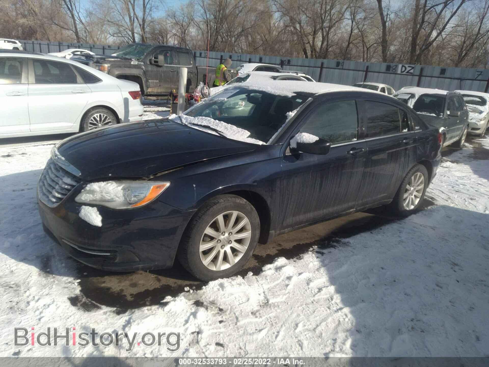 2012 CHRYSLER 200 - VIN: 1C3CCBBG3CN175039 - Фото 2
