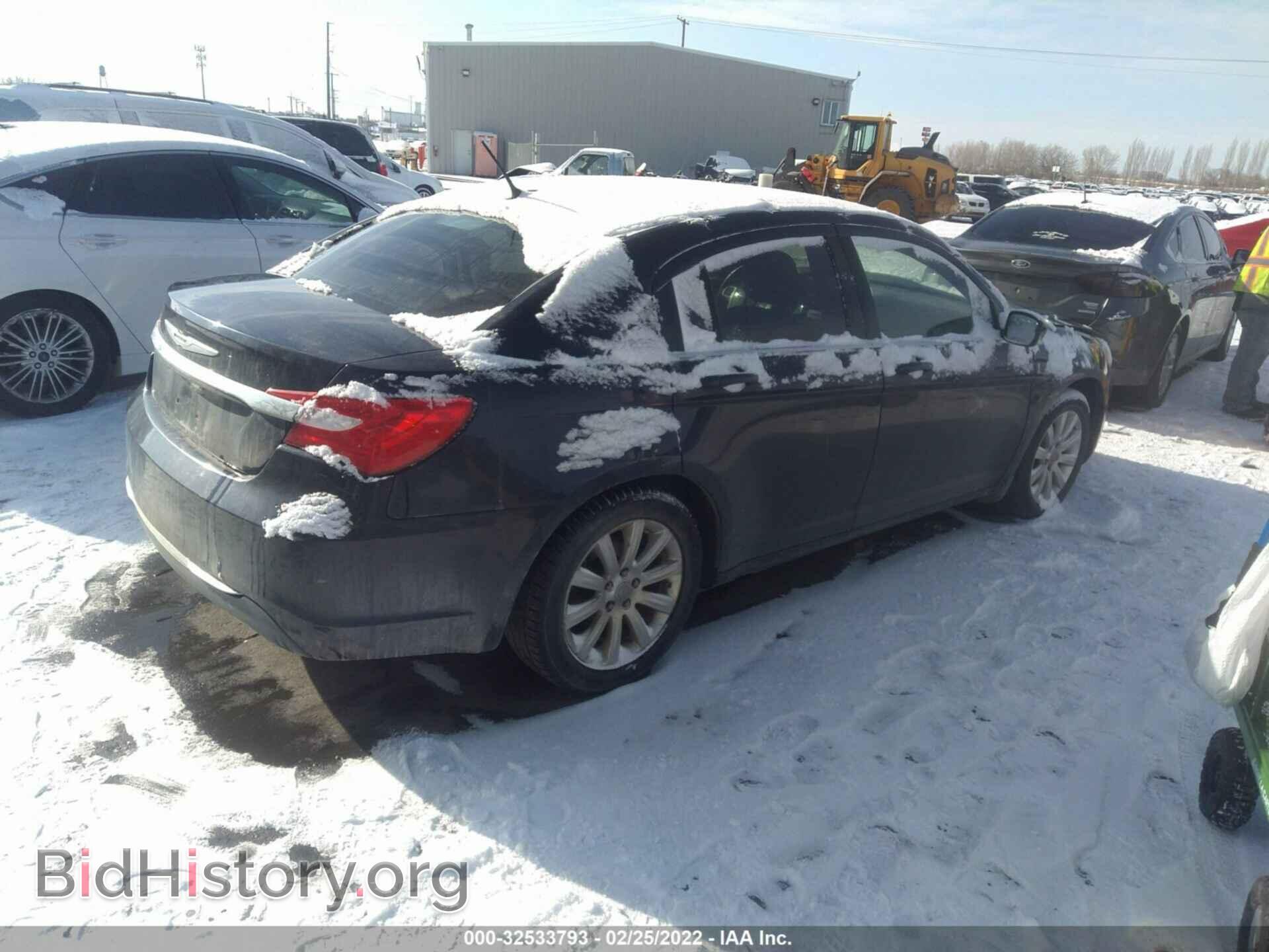 2012 CHRYSLER 200 - VIN: 1C3CCBBG3CN175039 - Фото 4