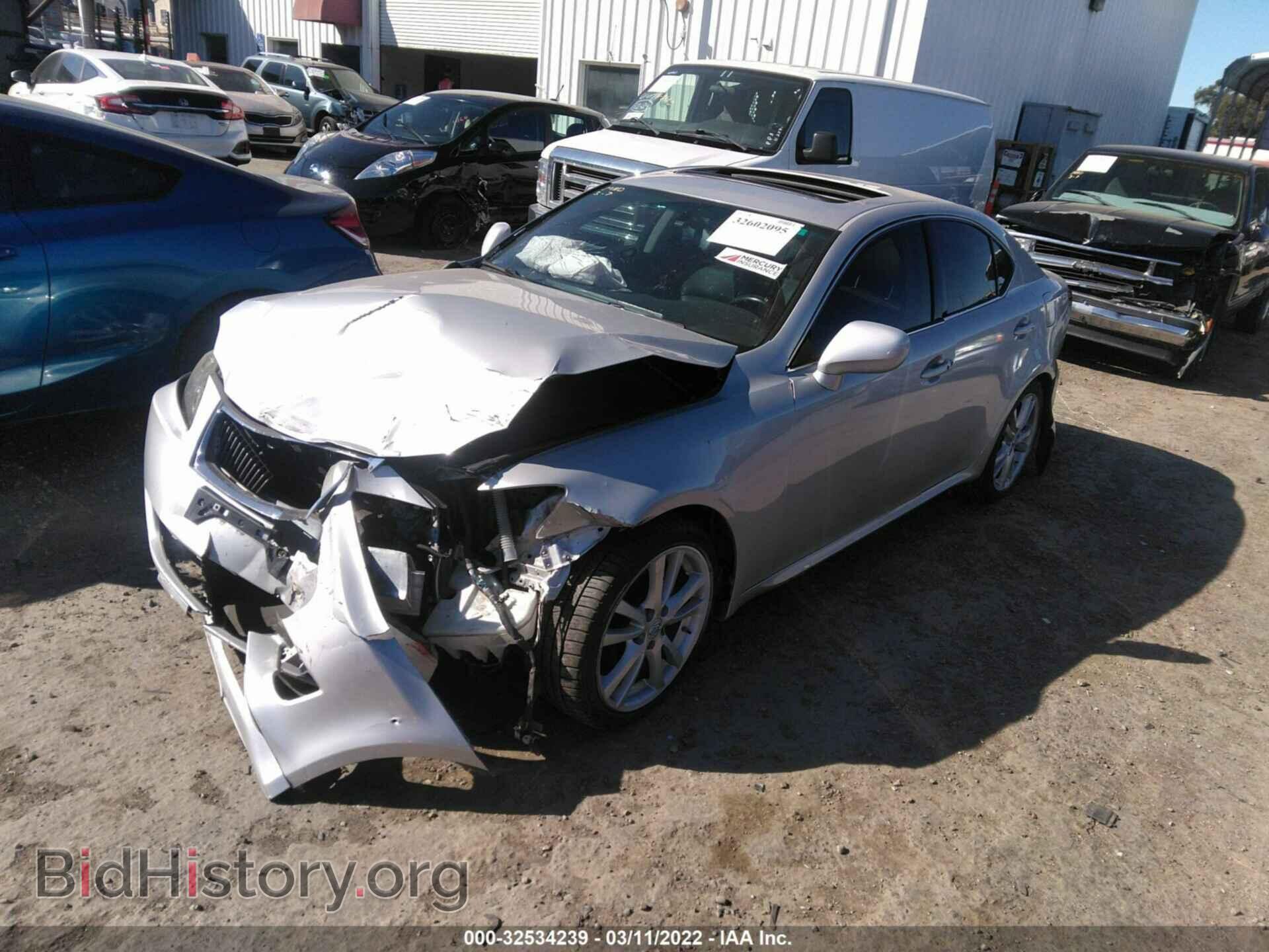 2006 LEXUS IS 250 - VIN: JTHBK262365021166 - Photo 2