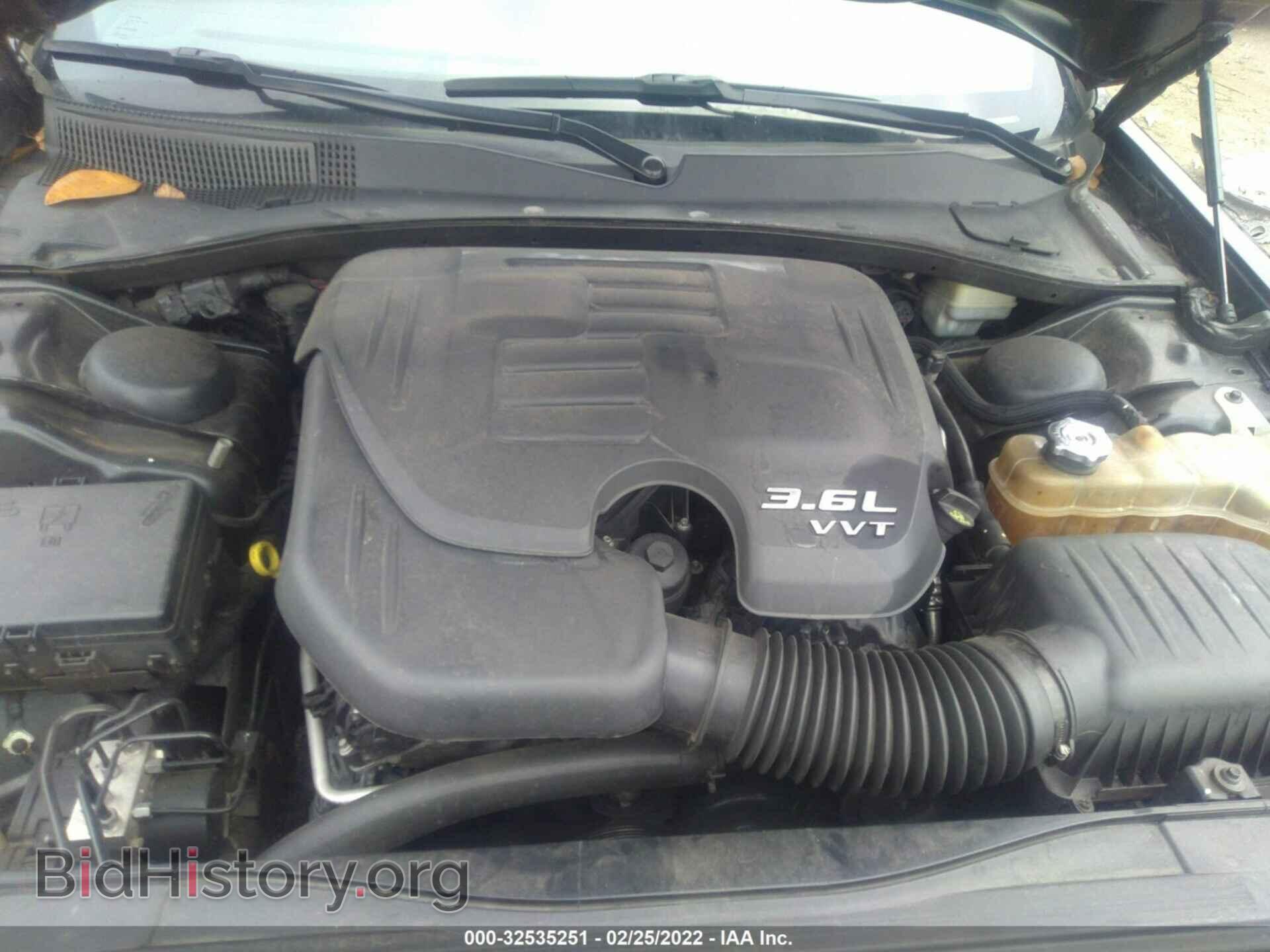 2013 CHRYSLER 300 - VIN: 2C3CCABG8DH557927 - Фото 10