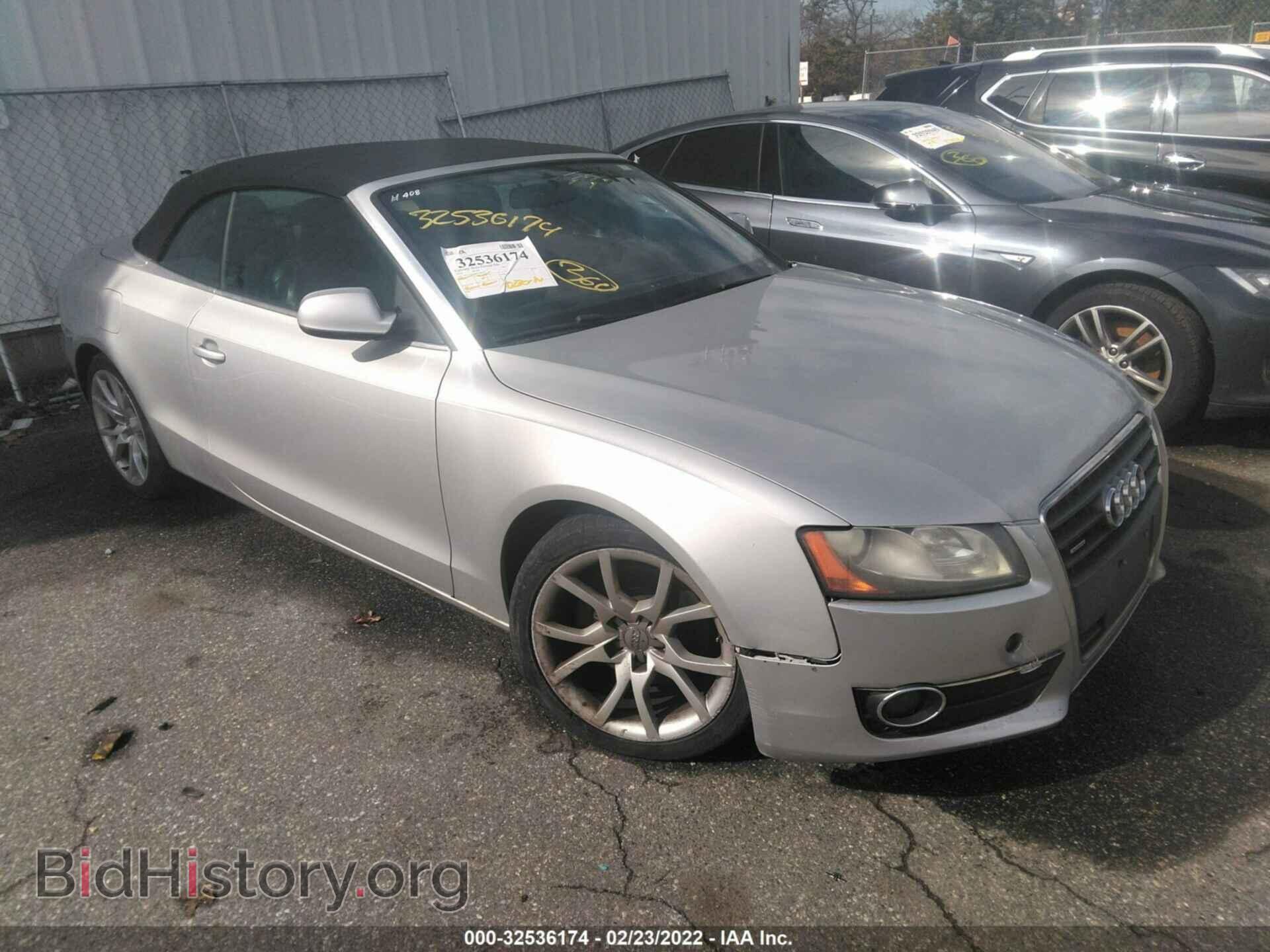 Photo WAUCFAFH0BN009587 - AUDI A5 2011