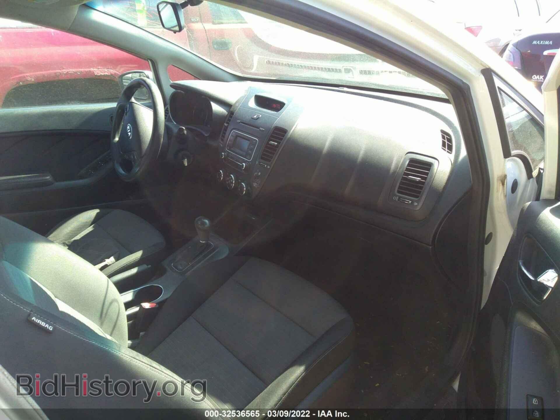 2015 KIA FORTE - VIN: KNAFX4A63F5323046 - Фото 5