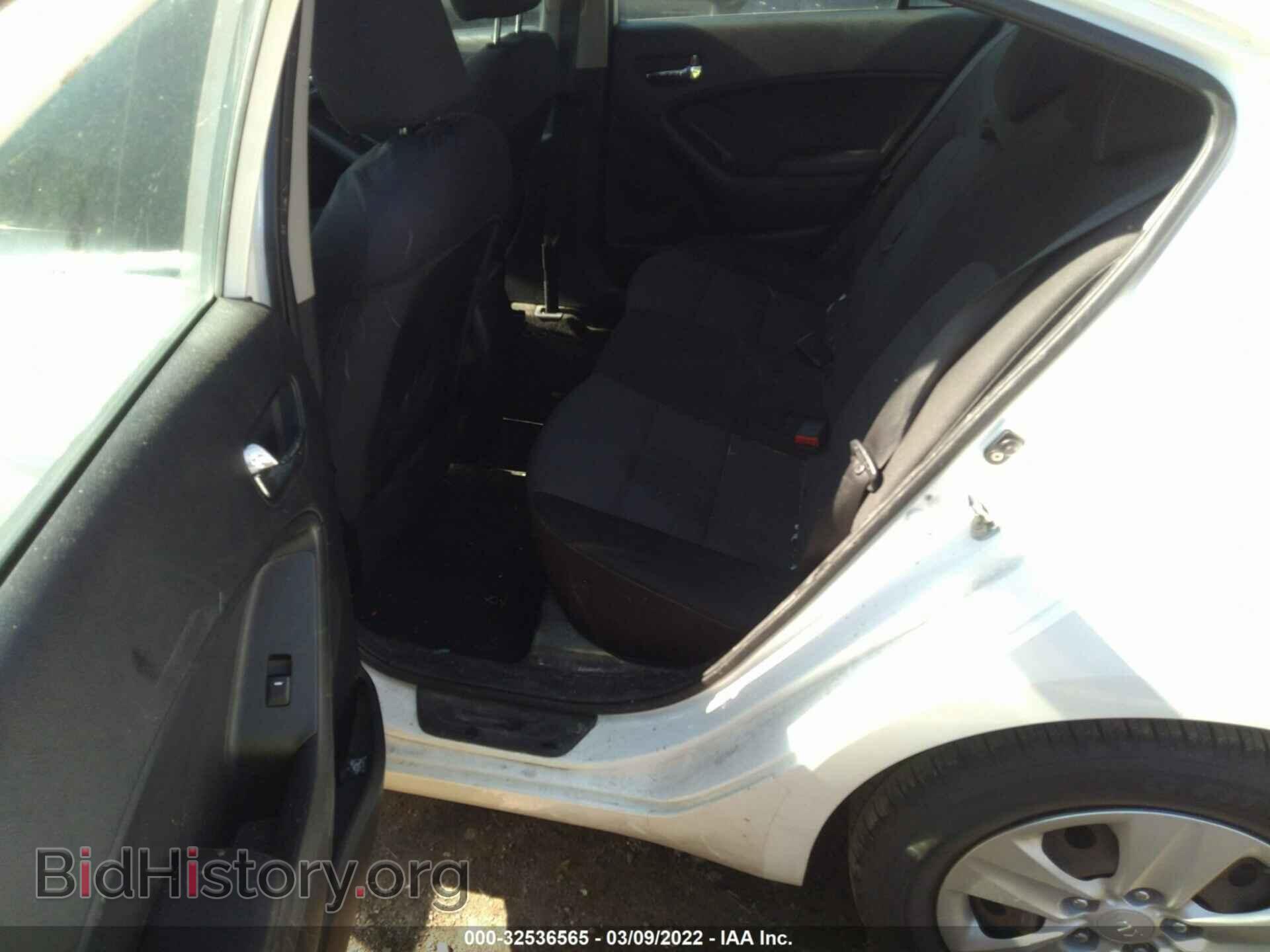 2015 KIA FORTE - VIN: KNAFX4A63F5323046 - Фото 8