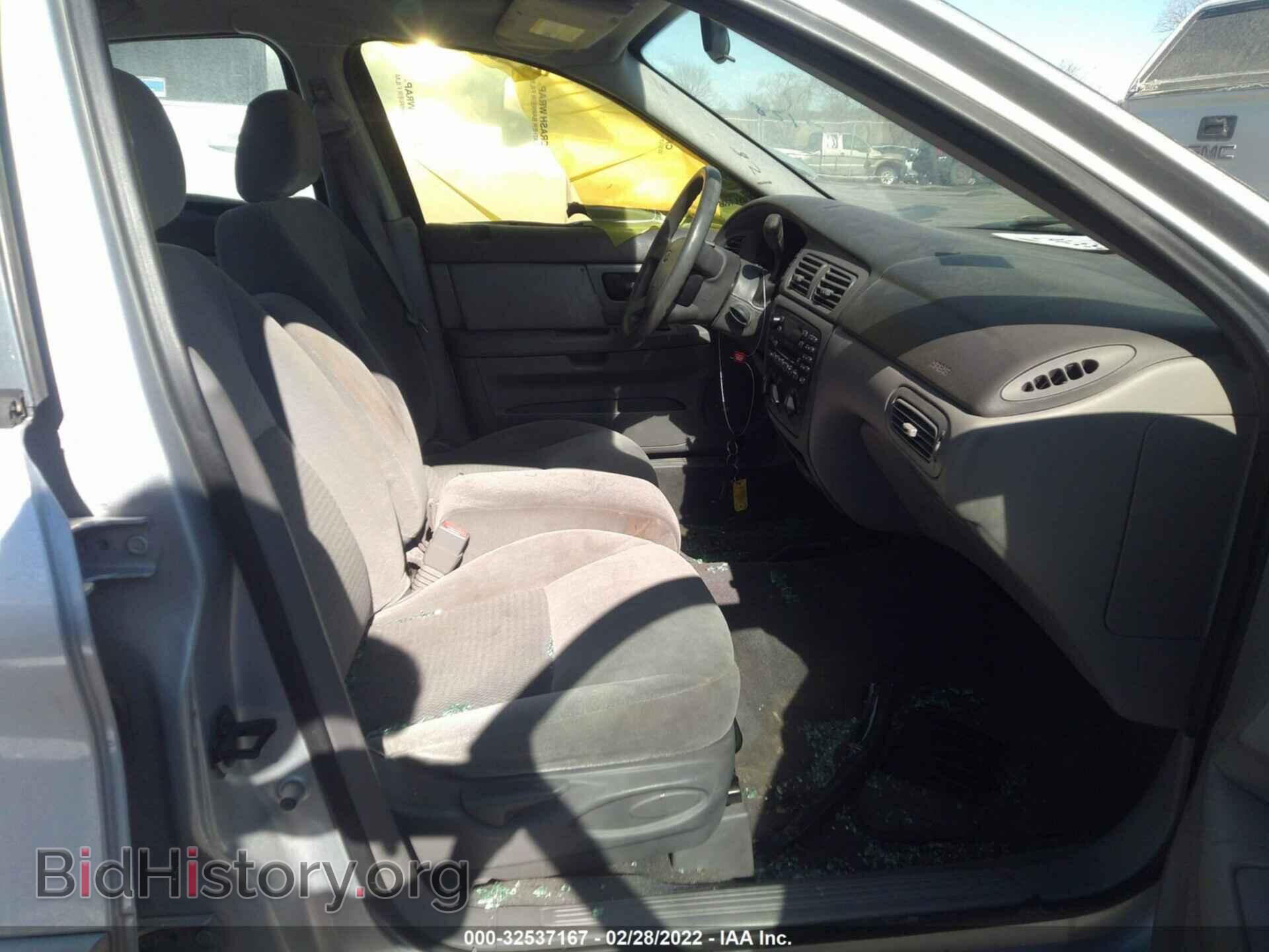 2006 FORD TAURUS - VIN: 1FAFP53U56A234757 - Фото 5