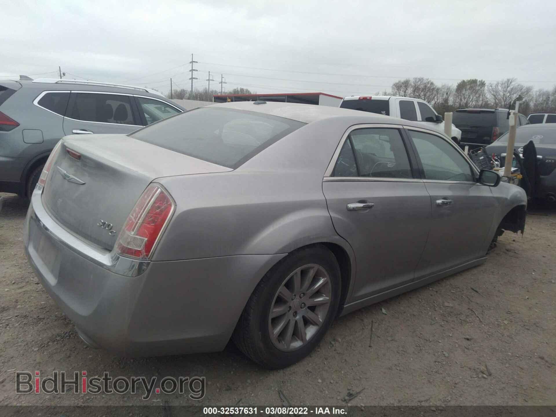 2013 CHRYSLER 300 - VIN: 2C3CCAEGXDH620277 - Фото 4