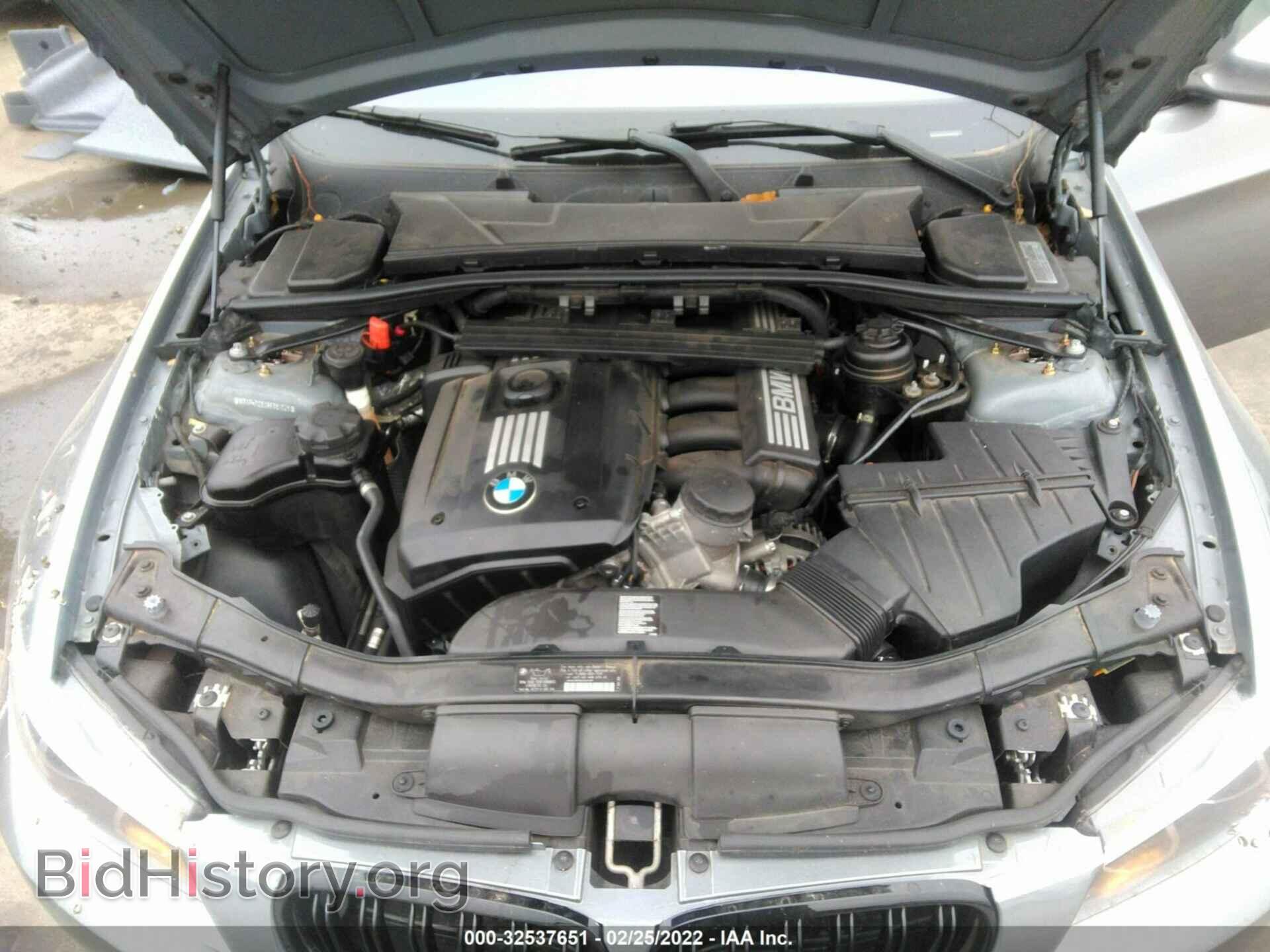2011 BMW 3 SERIES - VIN: WBAPH7C50BE681528 - Фото 10