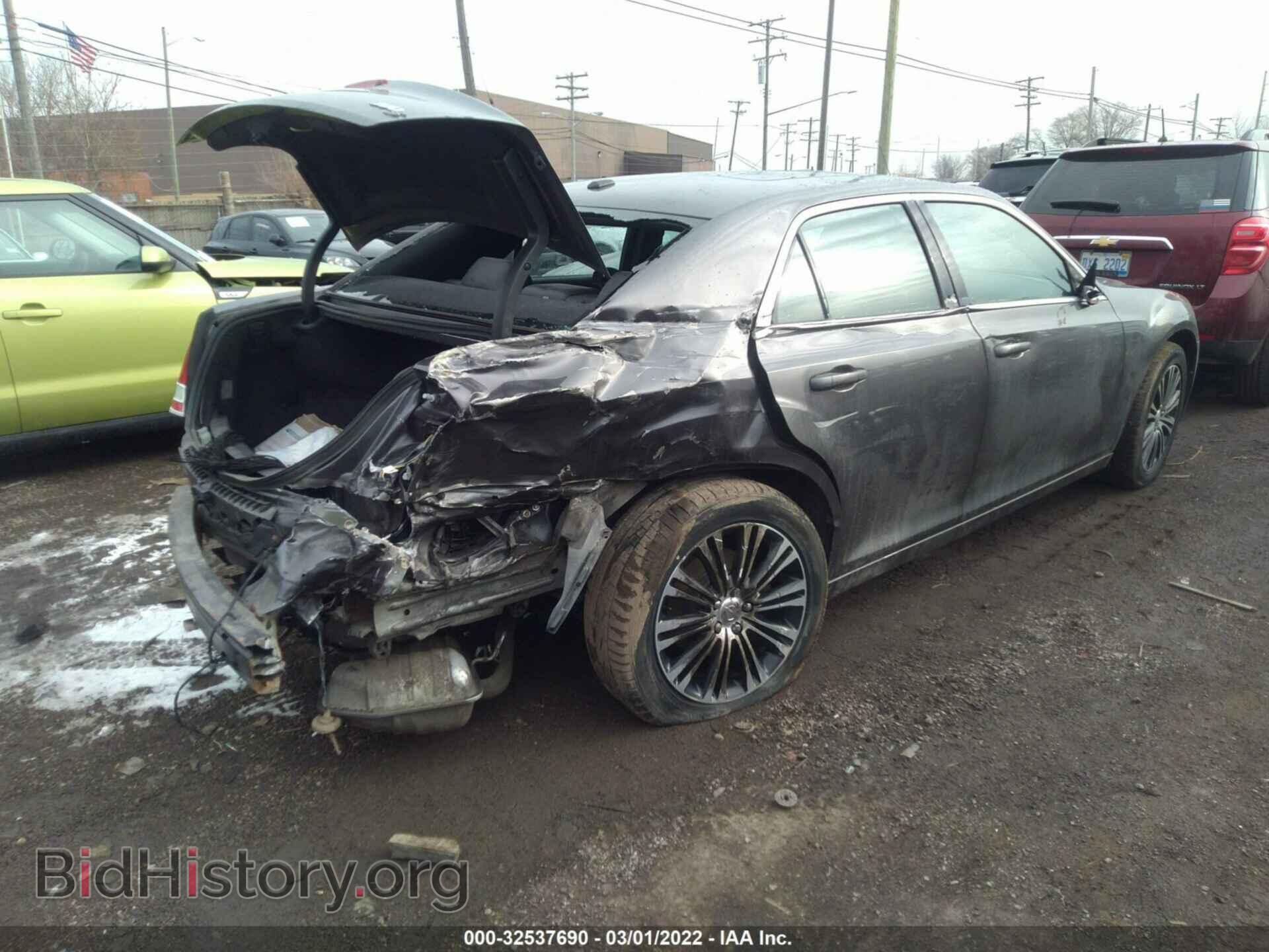 2014 CHRYSLER 300 - VIN: 2C3CCAGG8EH163354 - Фото 4