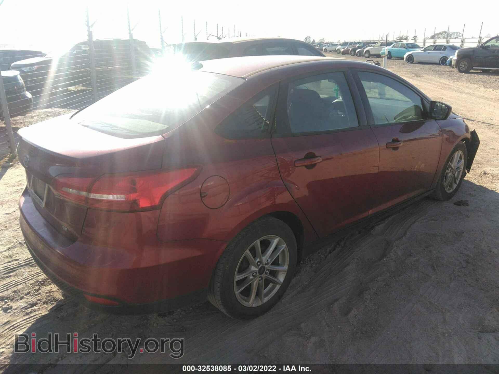 2017 FORD FOCUS - VIN: 1FADP3F2XHL281523 - Фото 4