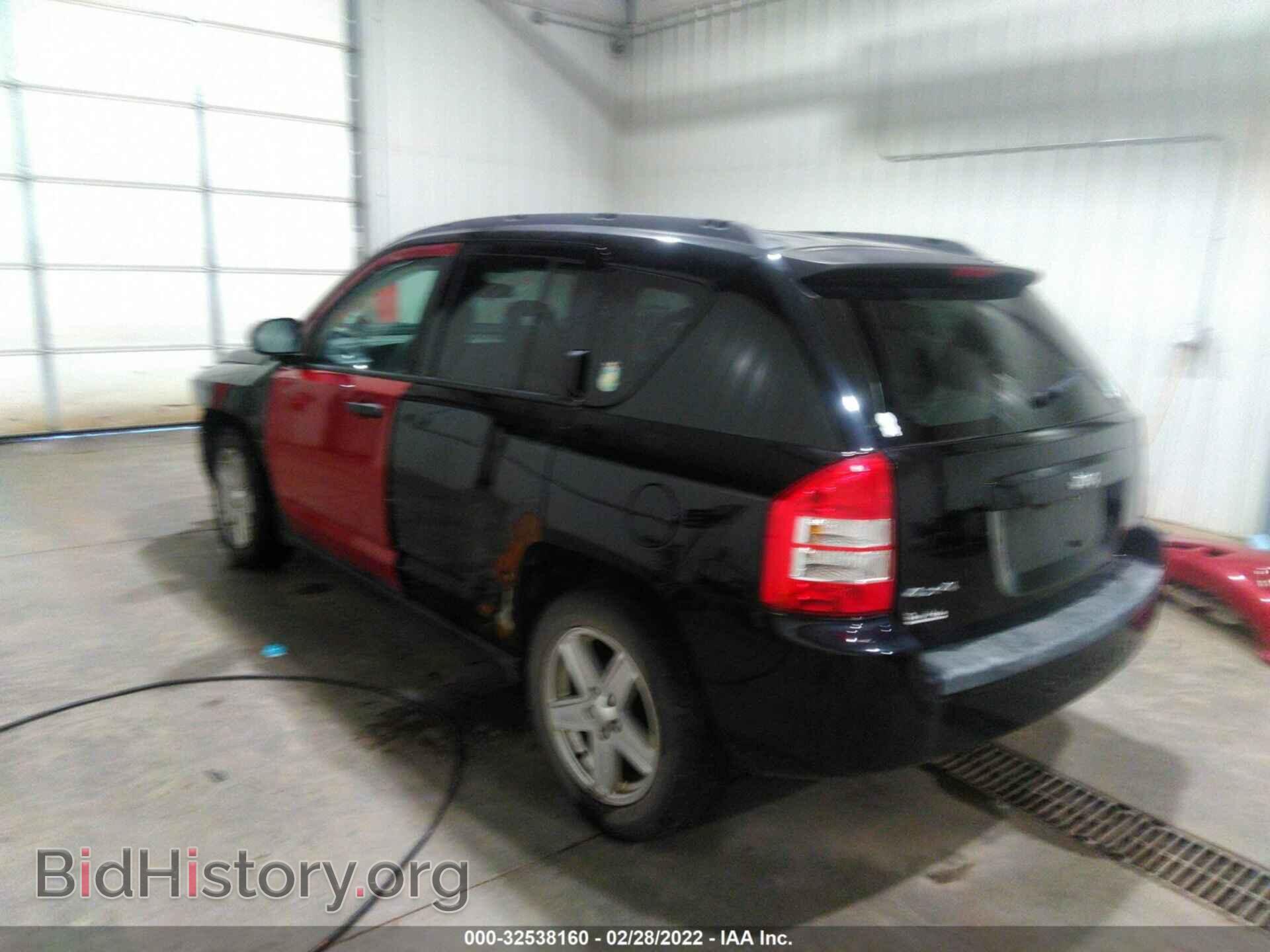 2007 JEEP COMPASS - VIN: 1J8FF47W57D122245 - Фото 3