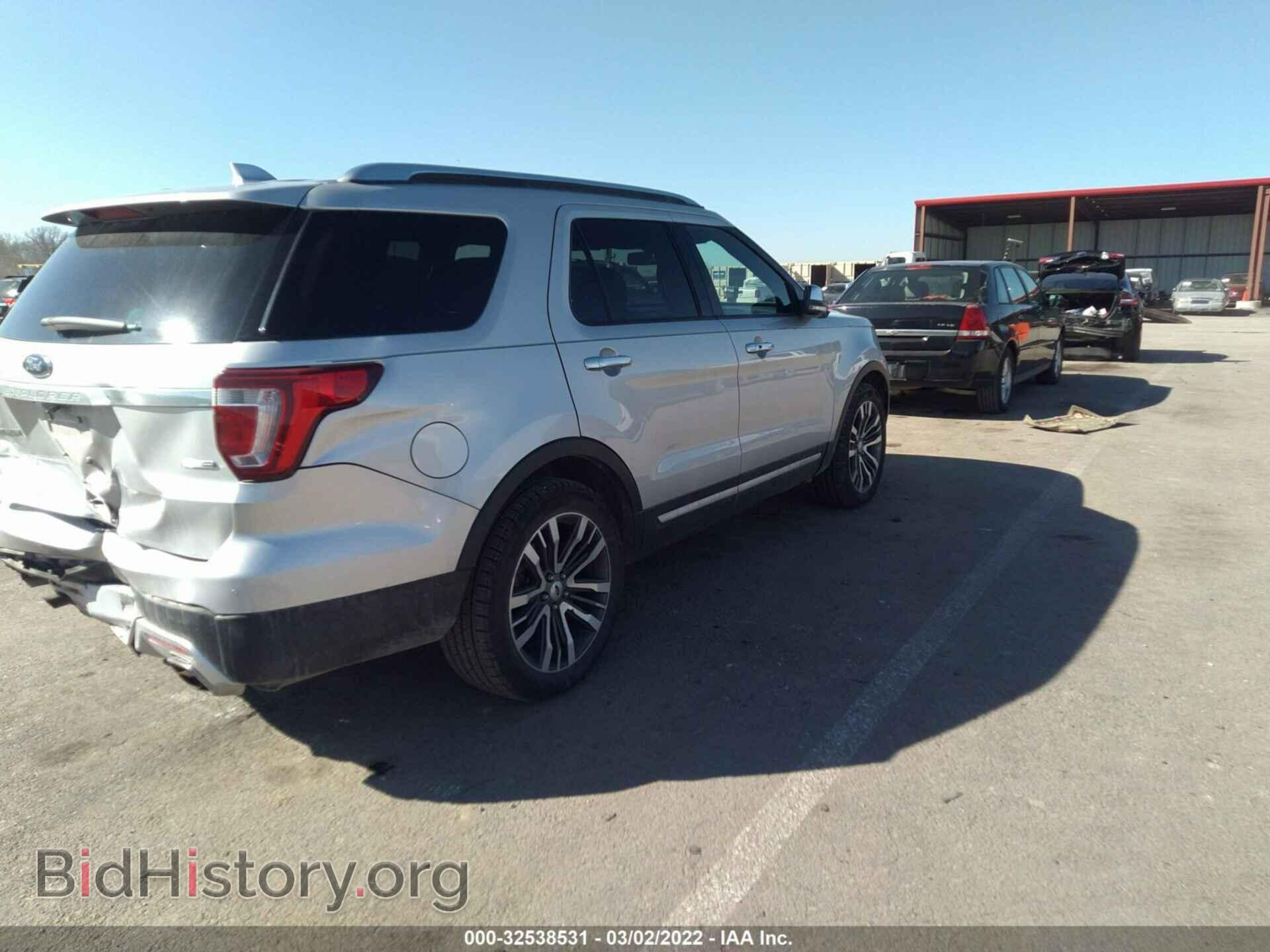 2017 FORD EXPLORER - VIN: 1FM5K8HT1HGD05468 - Фото 4