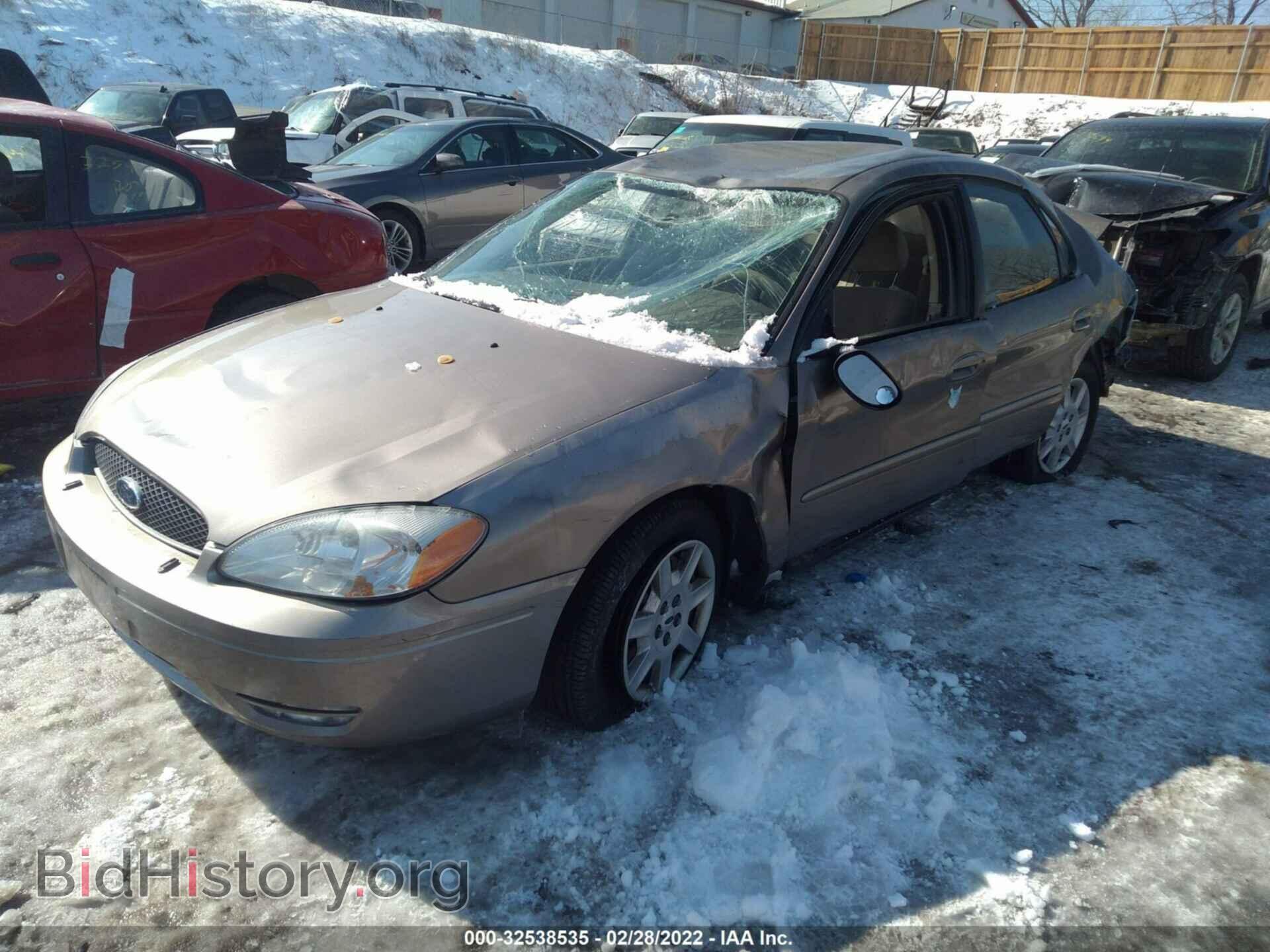 2006 FORD TAURUS - VIN: 1FAFP53U26A215227 - Фото 2