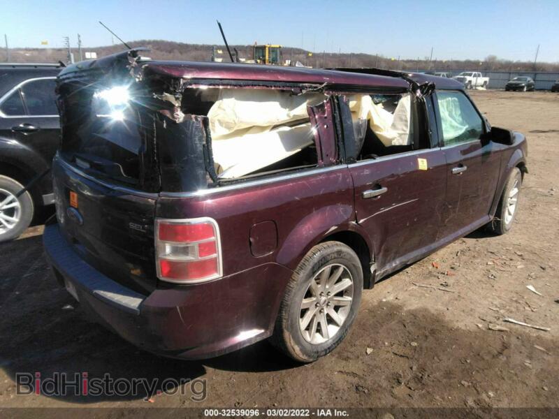 2011 Ford FLEX (VIN 2FMGK5CC0BBD01425) — фото 4 из 11