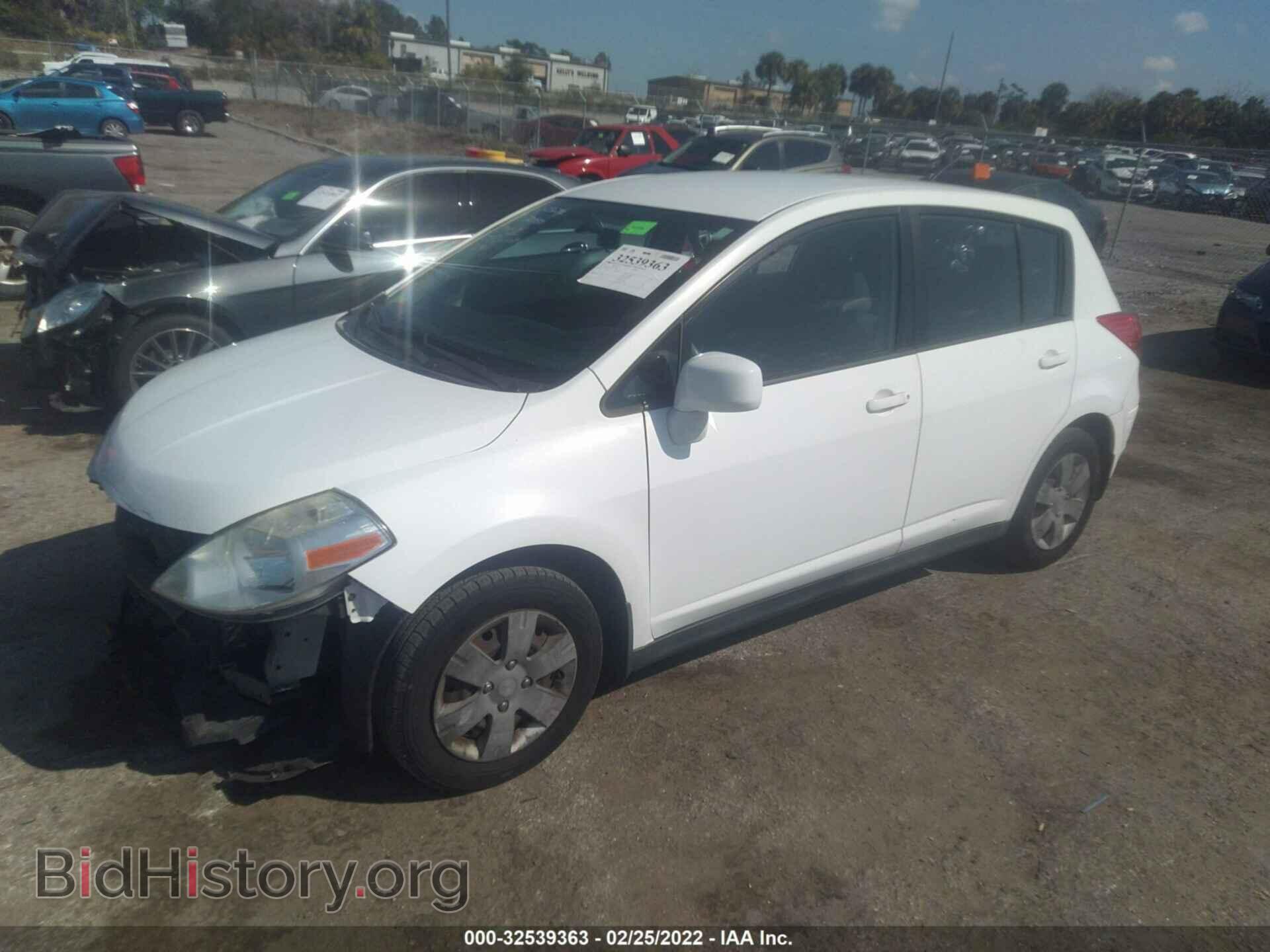 2011 NISSAN VERSA - VIN: 3N1BC1CPXBL425894 - Фото 2