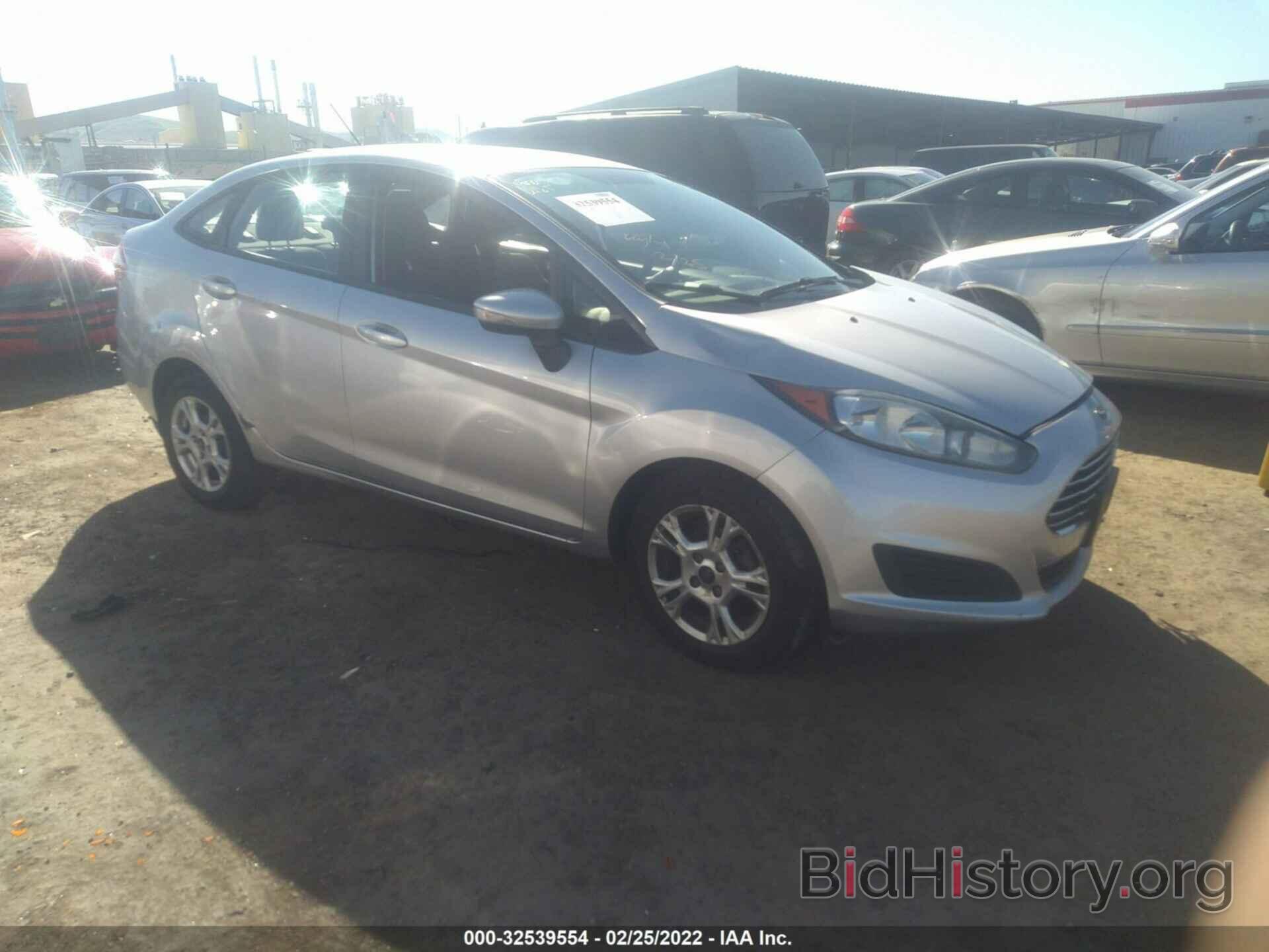 Photo 3FADP4BJ9FM199149 - FORD FIESTA 2015