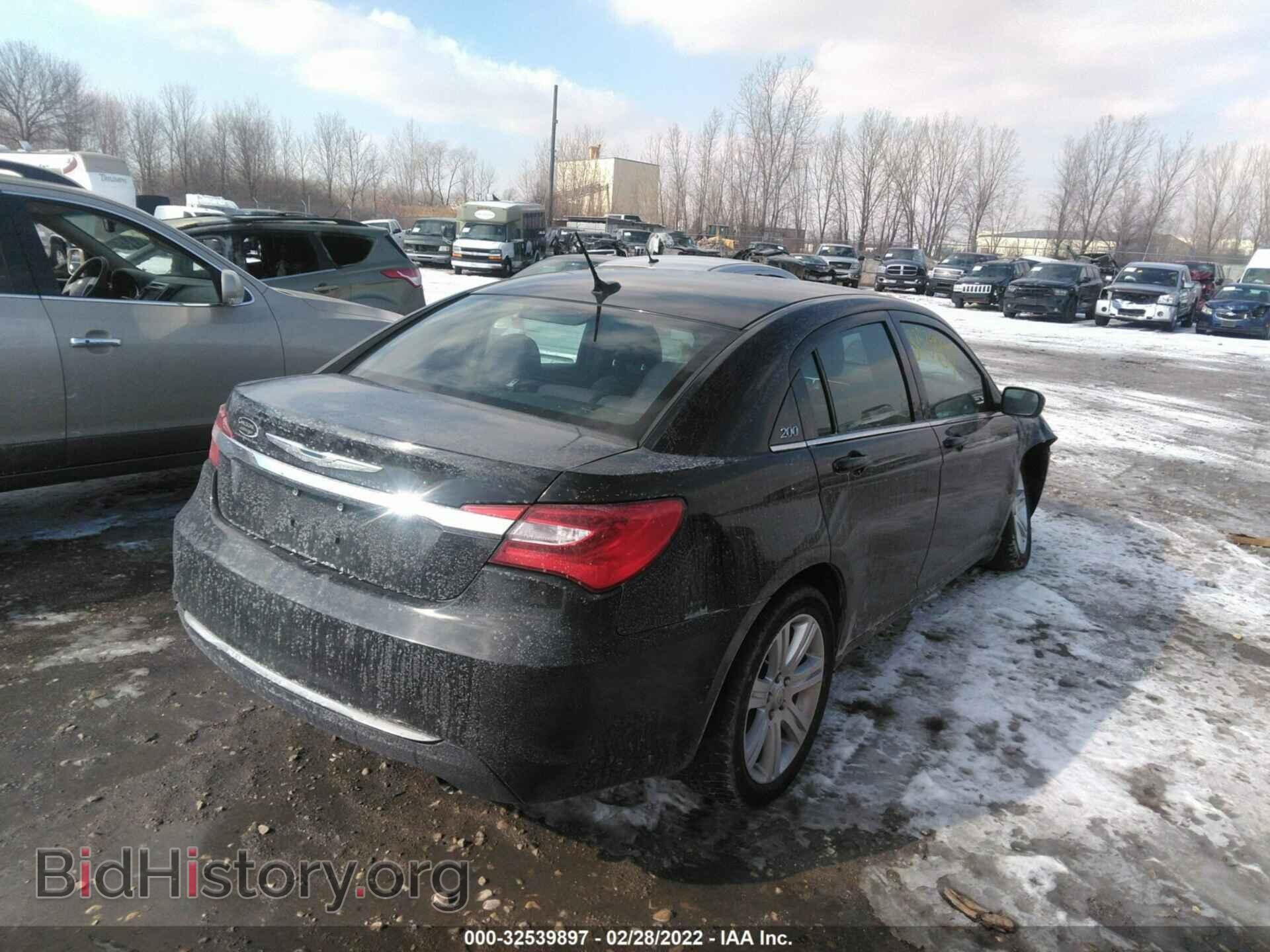 2013 CHRYSLER 200 - VIN: 1C3CCBBB6DN505519 - Фото 4