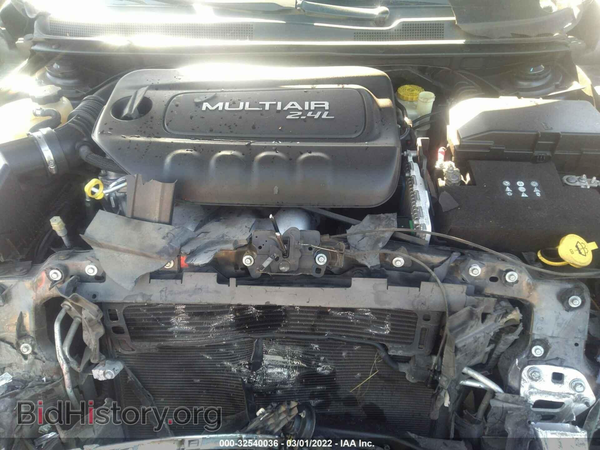 2015 CHRYSLER 200 - VIN: 1C3CCCAB9FN547080 - Фото 10