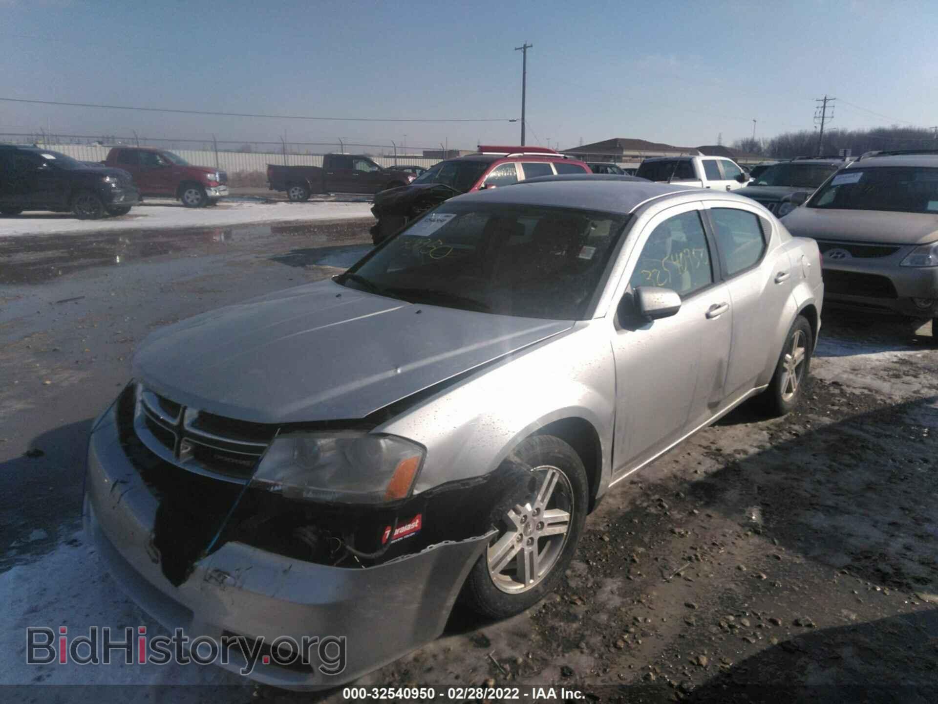 2011 DODGE AVENGER - VIN: 1B3BD1FB0BN528365 - Фото 2