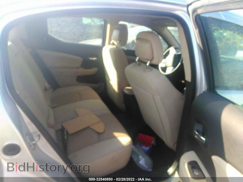 2011 Dodge AVENGER (VIN 1B3BD1FB0BN528365) — photo 8 of 11