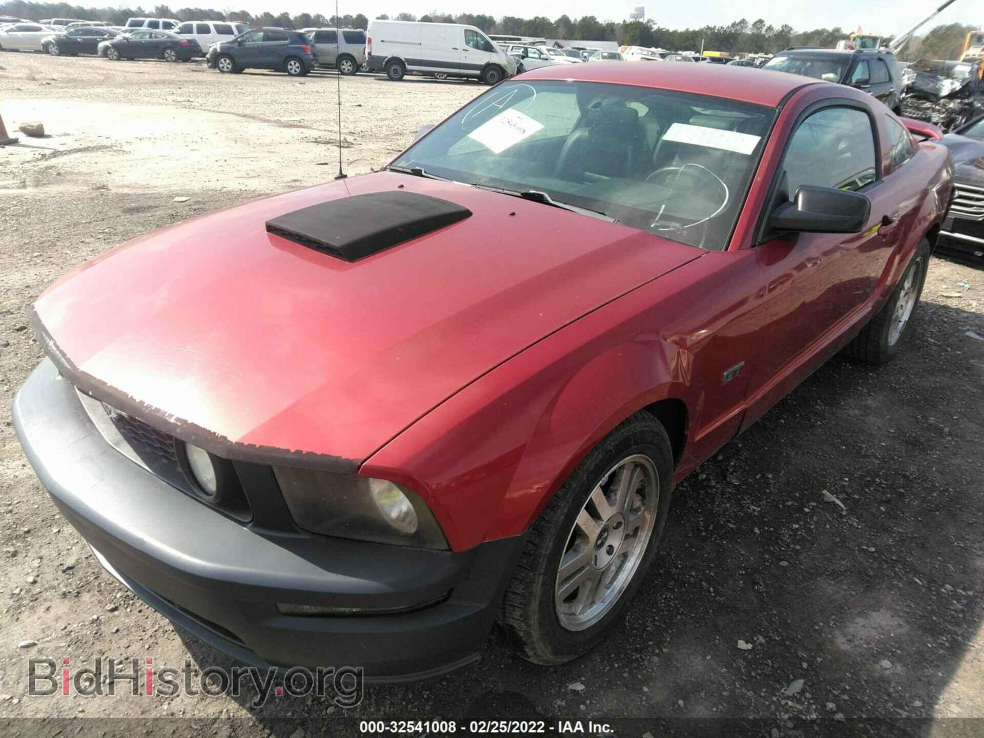 2007 FORD MUSTANG - VIN: 1ZVFT82H975207127 - Фото 2