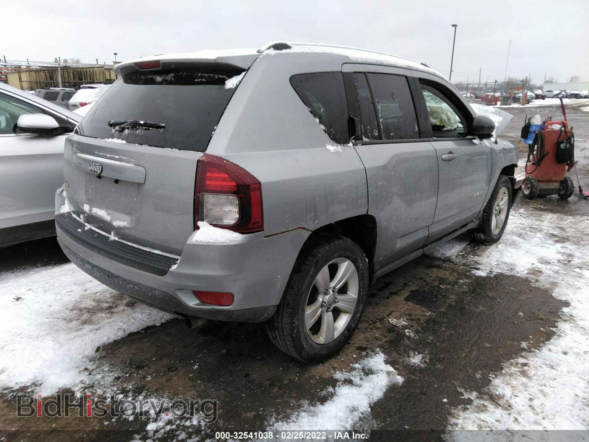 2016 JEEP COMPASS - VIN: 1C4NJDBB0GD520968 - Фото 4