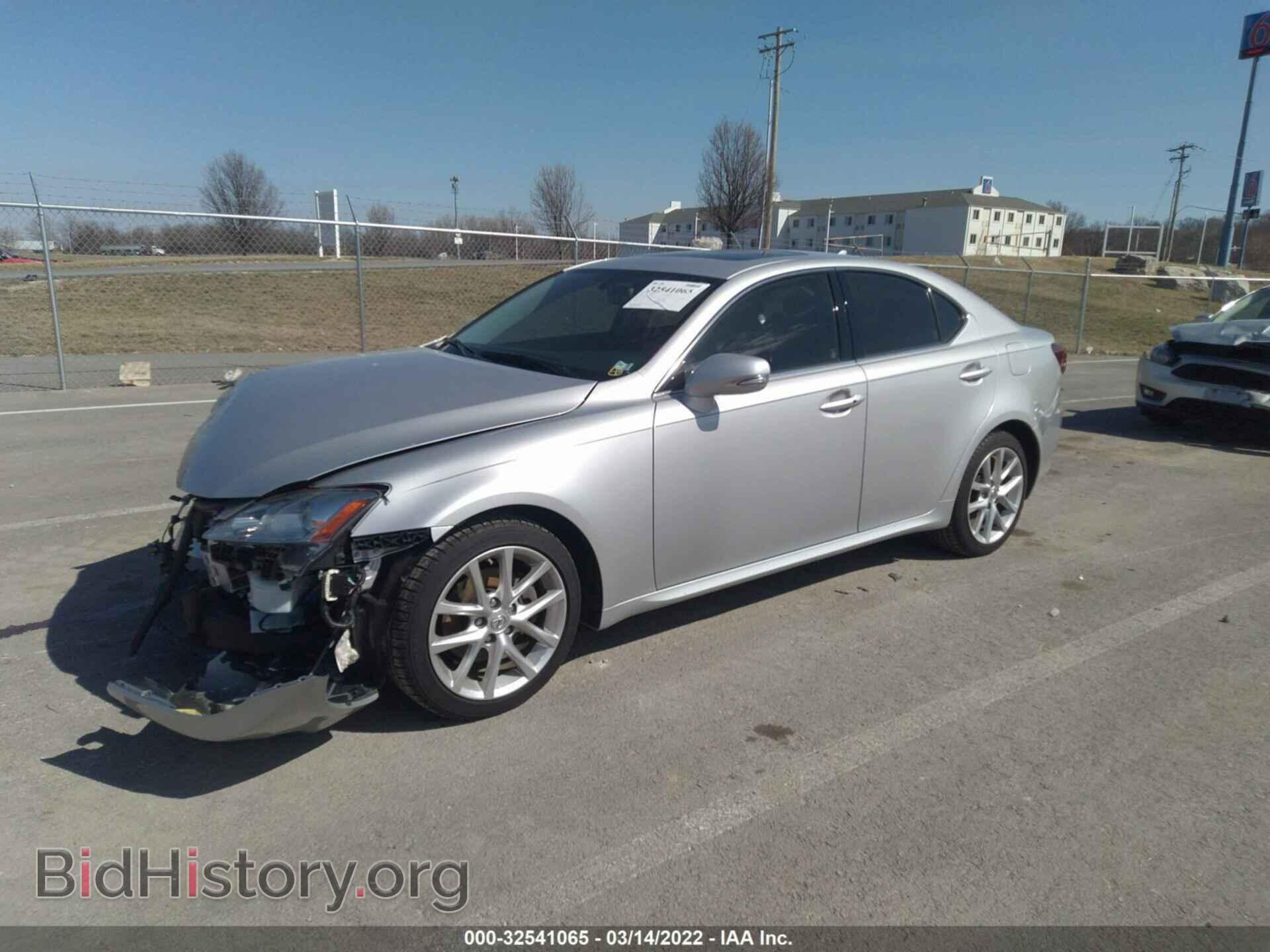 2013 LEXUS IS 250 - VIN: JTHCF5C20D5060874 - Photo 2