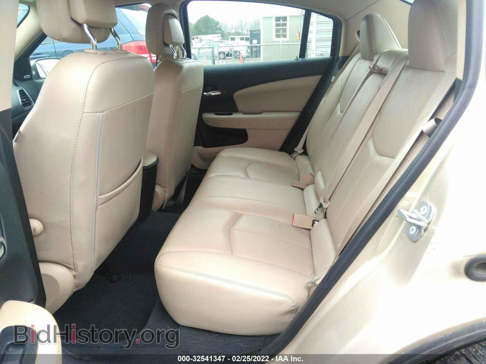 2014 CHRYSLER 200 - VIN: 1C3CCBCG7EN199233 - Фото 8