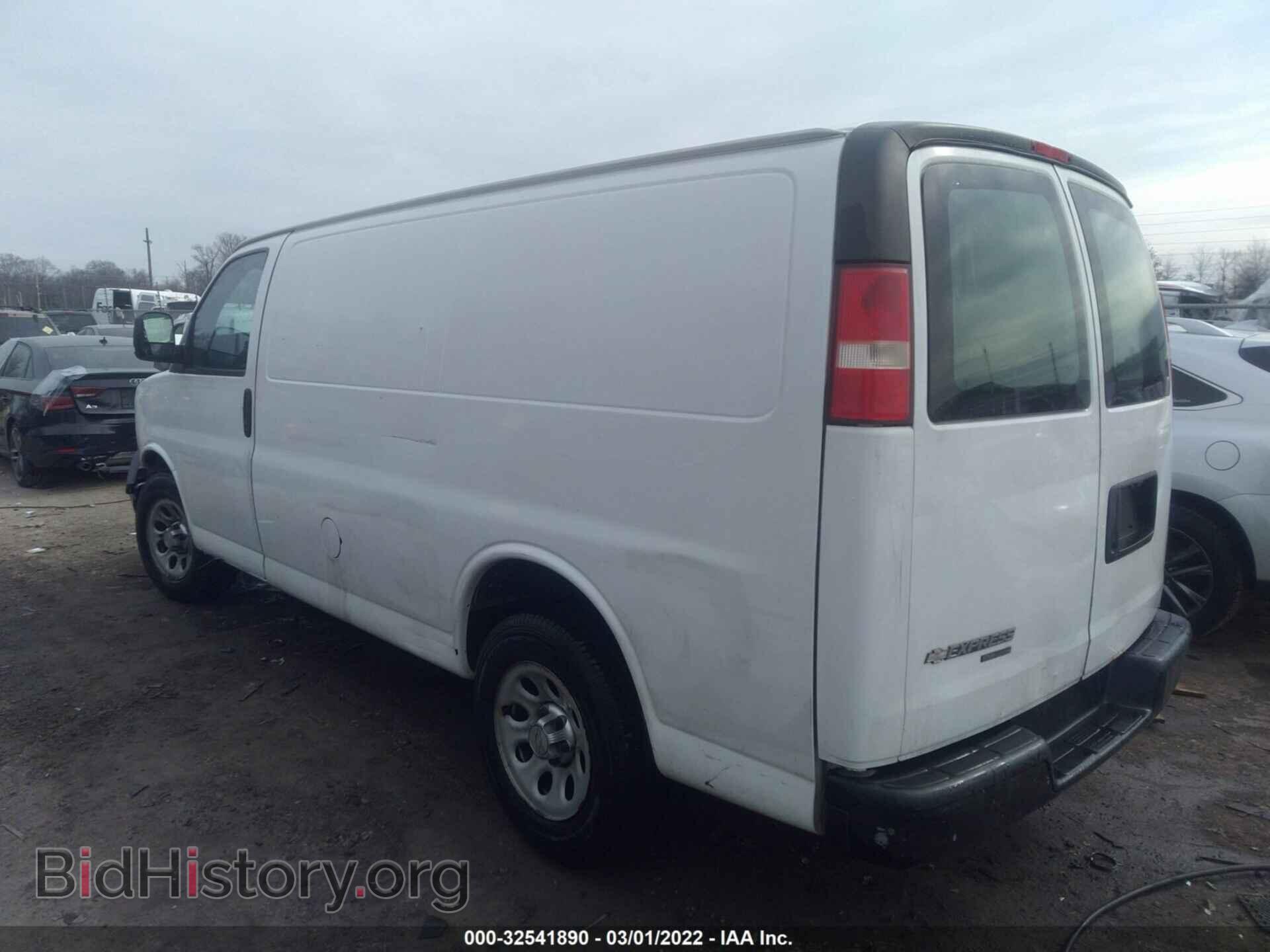 2012 CHEVROLET EXPRESS CARGO VAN - VIN: 1GCSGAFX2C1162242 - Photo 3