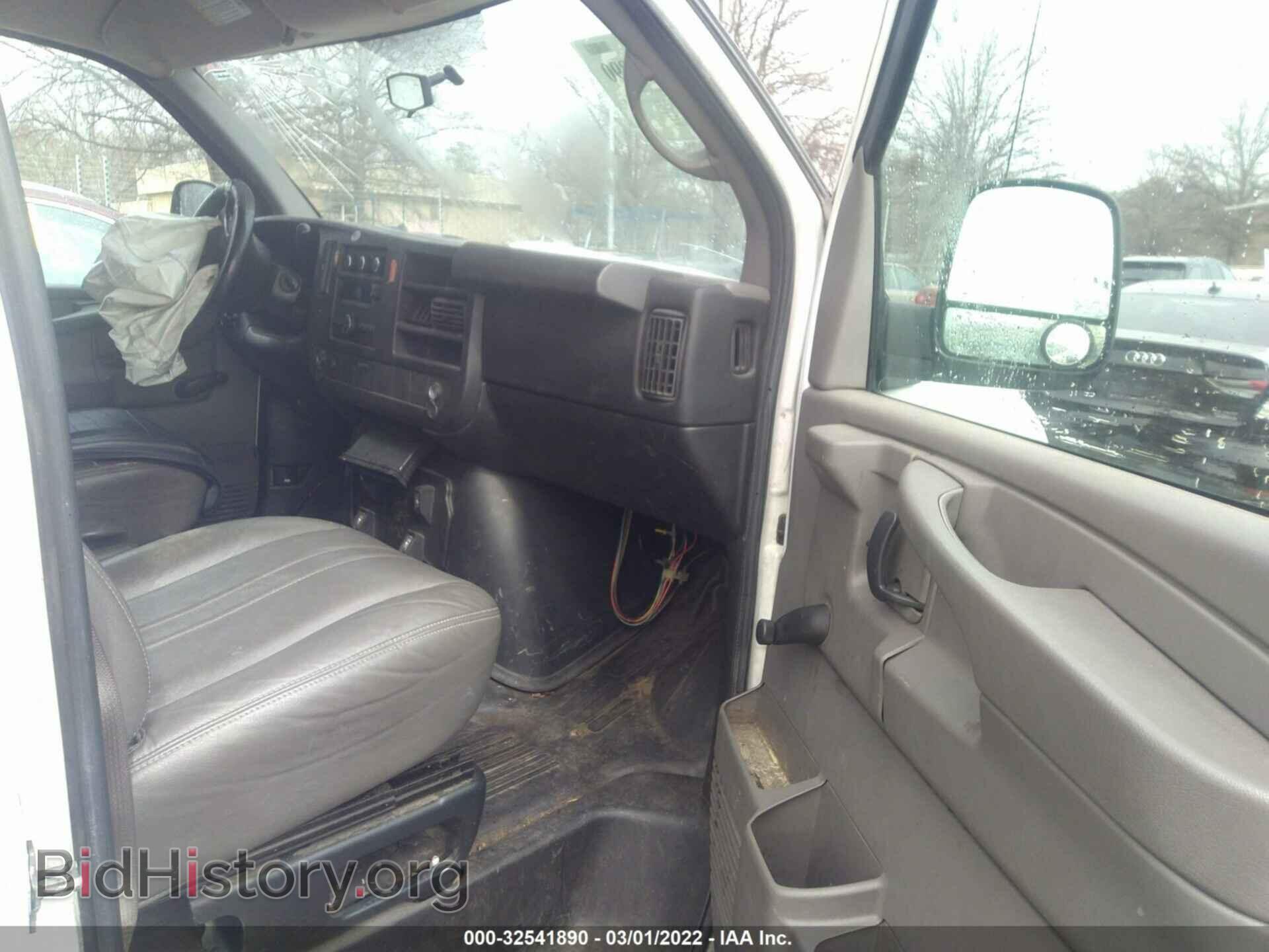 2012 CHEVROLET EXPRESS CARGO VAN - VIN: 1GCSGAFX2C1162242 - Photo 5