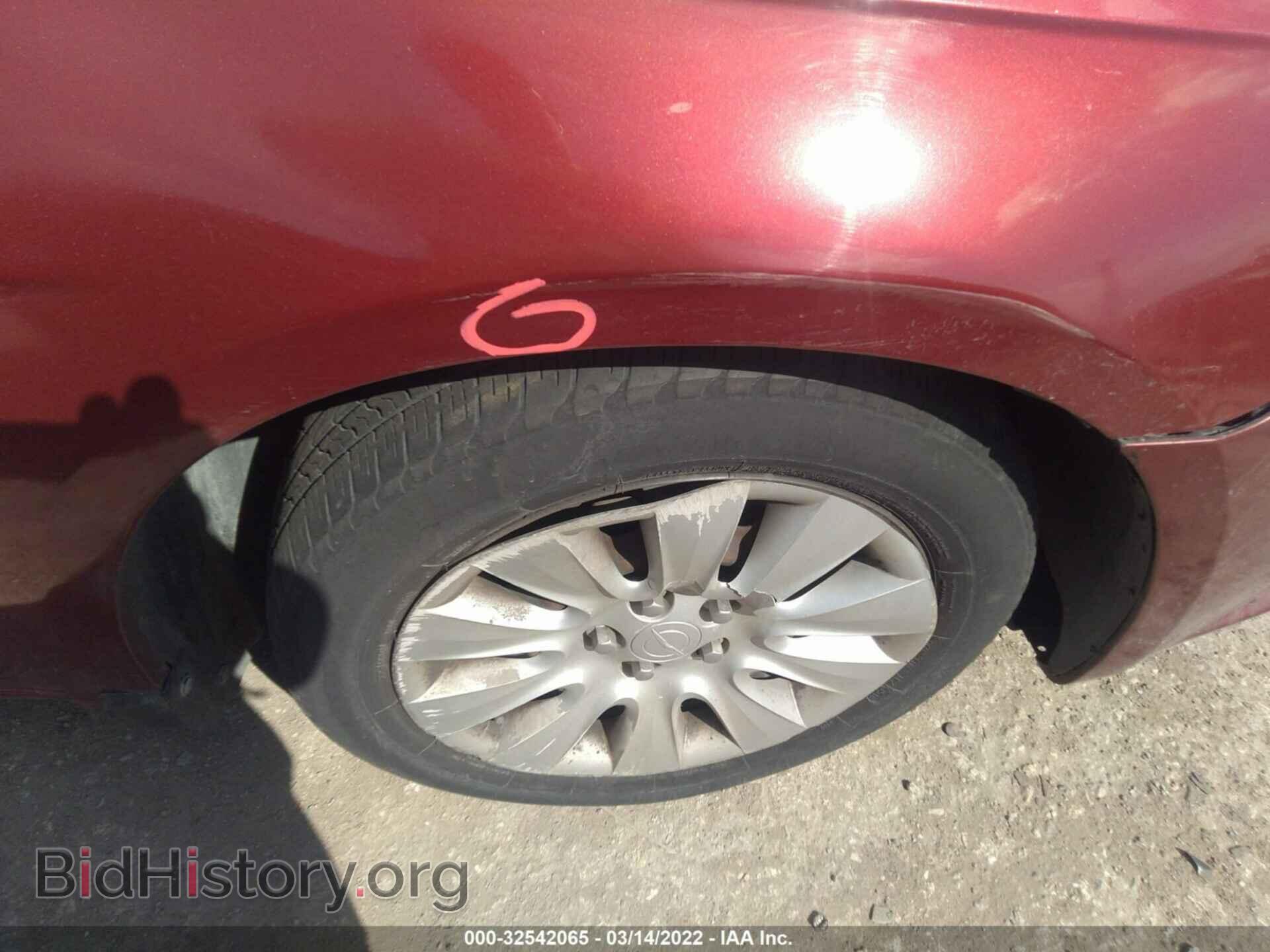 2012 CHRYSLER 200 - VIN: 1C3CCBAB3CN135839 - Фото 14