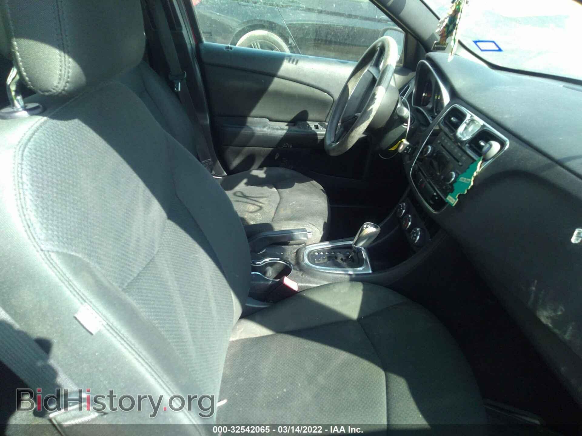 2012 CHRYSLER 200 - VIN: 1C3CCBAB3CN135839 - Фото 5