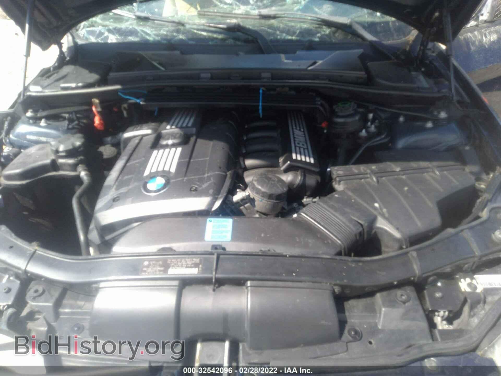 2011 BMW 3 SERIES - VIN: WBAPH7C55BE130978 - Фото 10