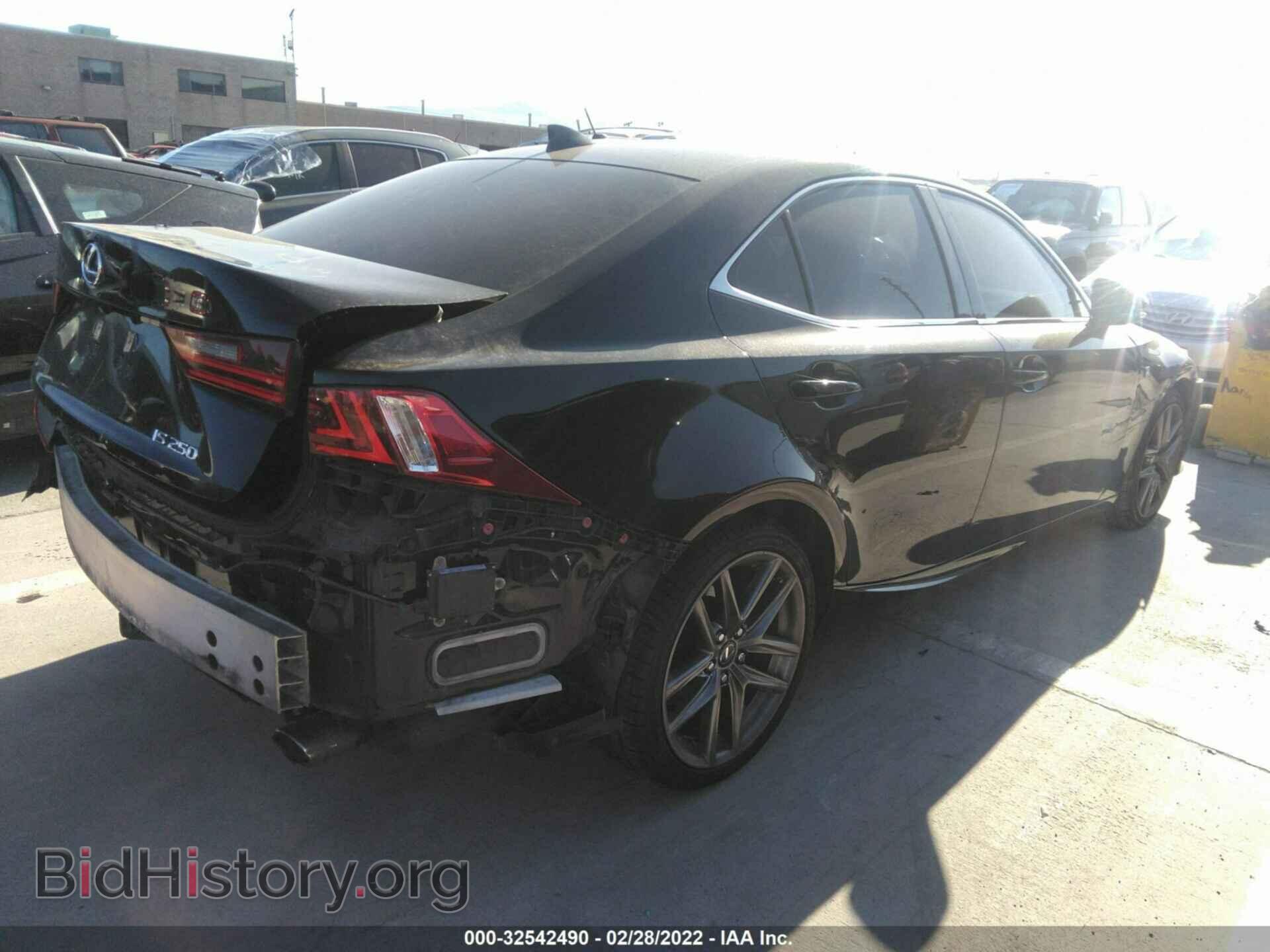 2015 LEXUS IS 250 - VIN: JTHBF1D29F5075508 - Фото 4