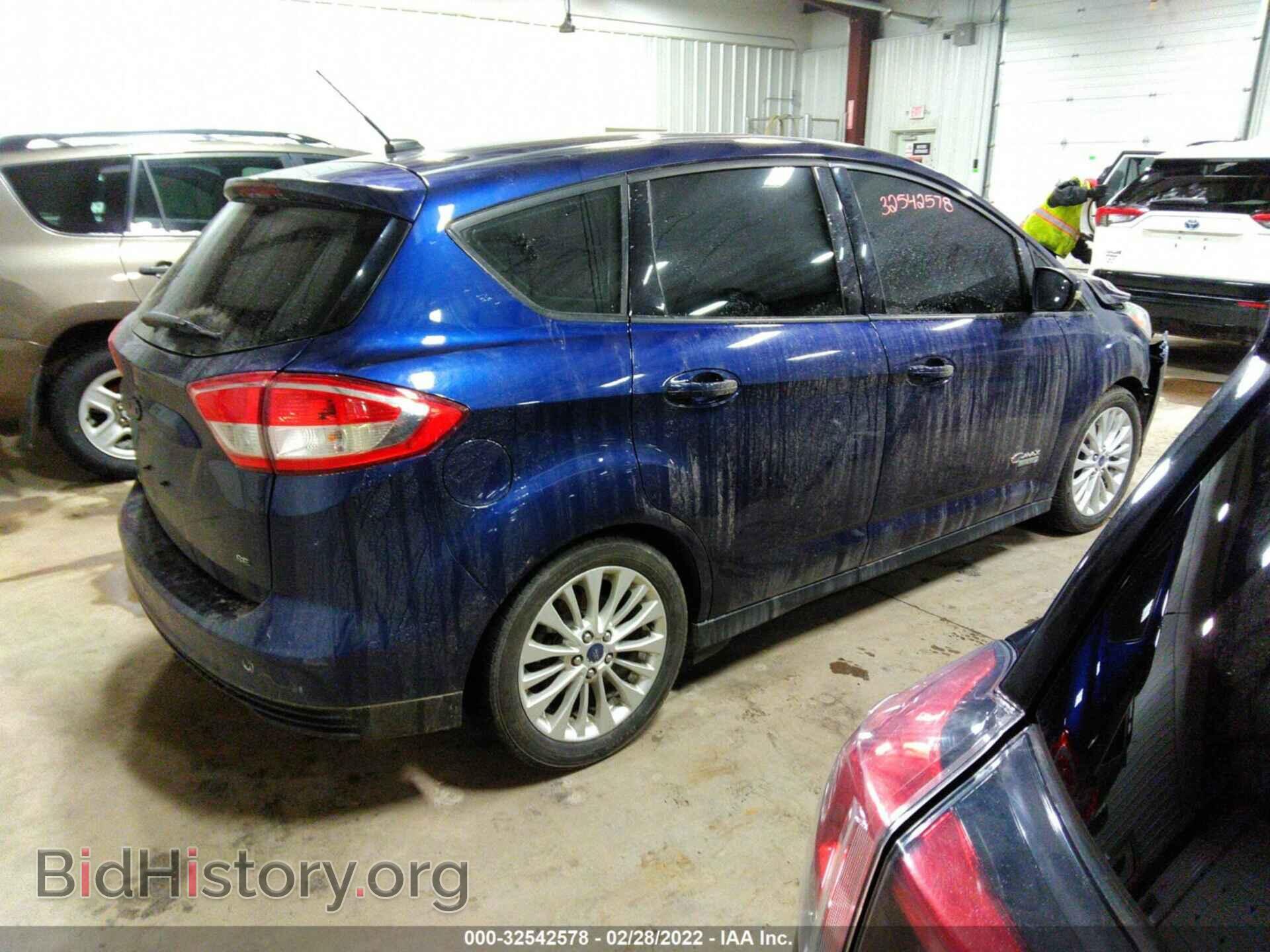 2017 FORD C-MAX ENERGI - VIN: 1FADP5EU5HL110158 - Фото 4