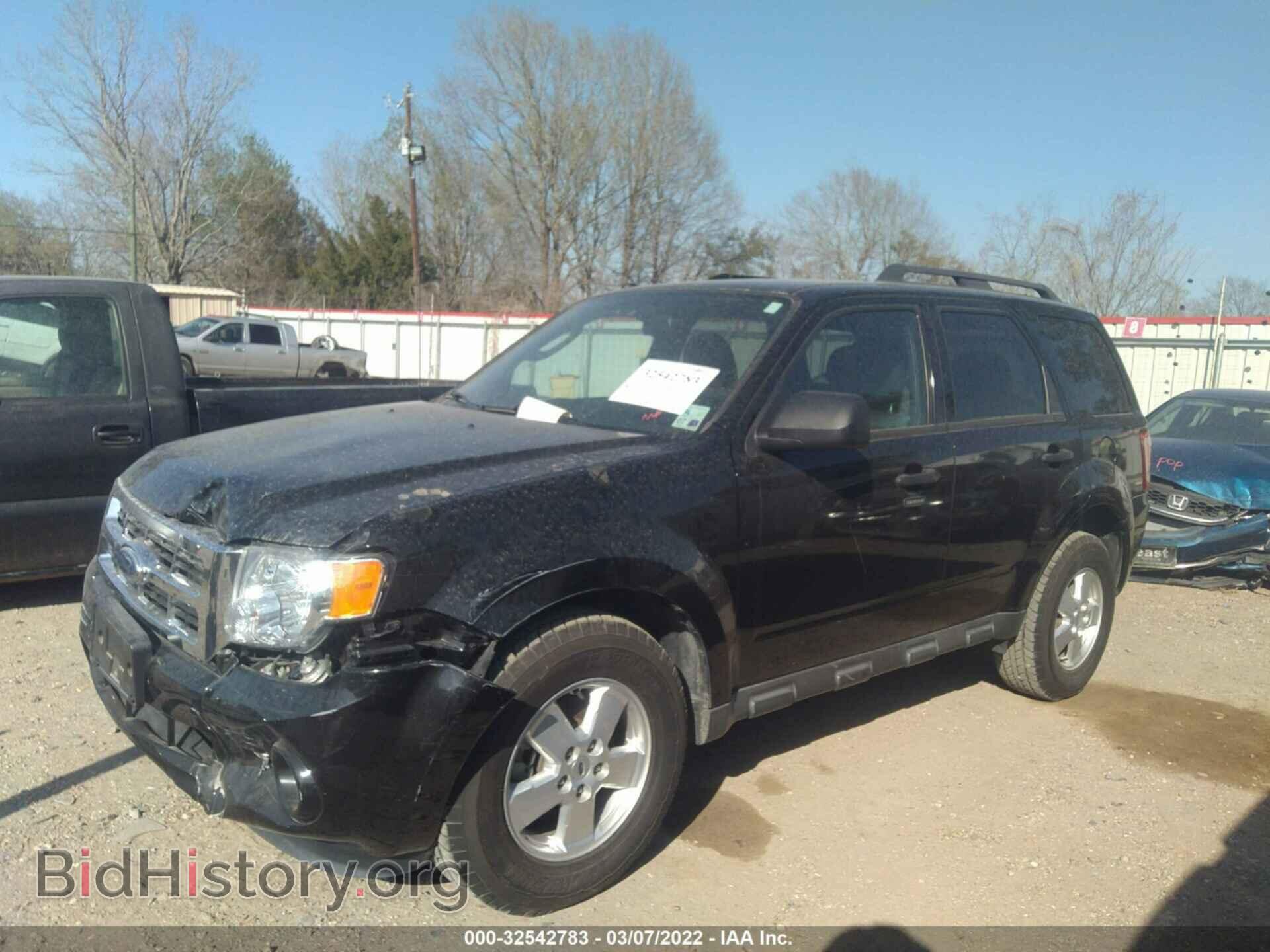 2012 FORD ESCAPE - VIN: 1FMCU0D73CKA38464 - Фото 2