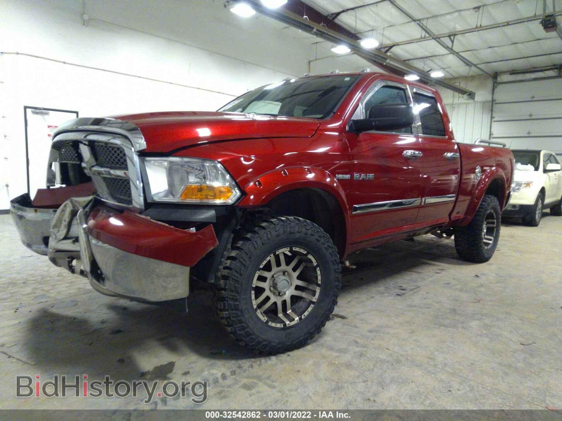 2010 DODGE RAM 1500 - VIN: 1D7RV1GT2AS128797 - Фото 2