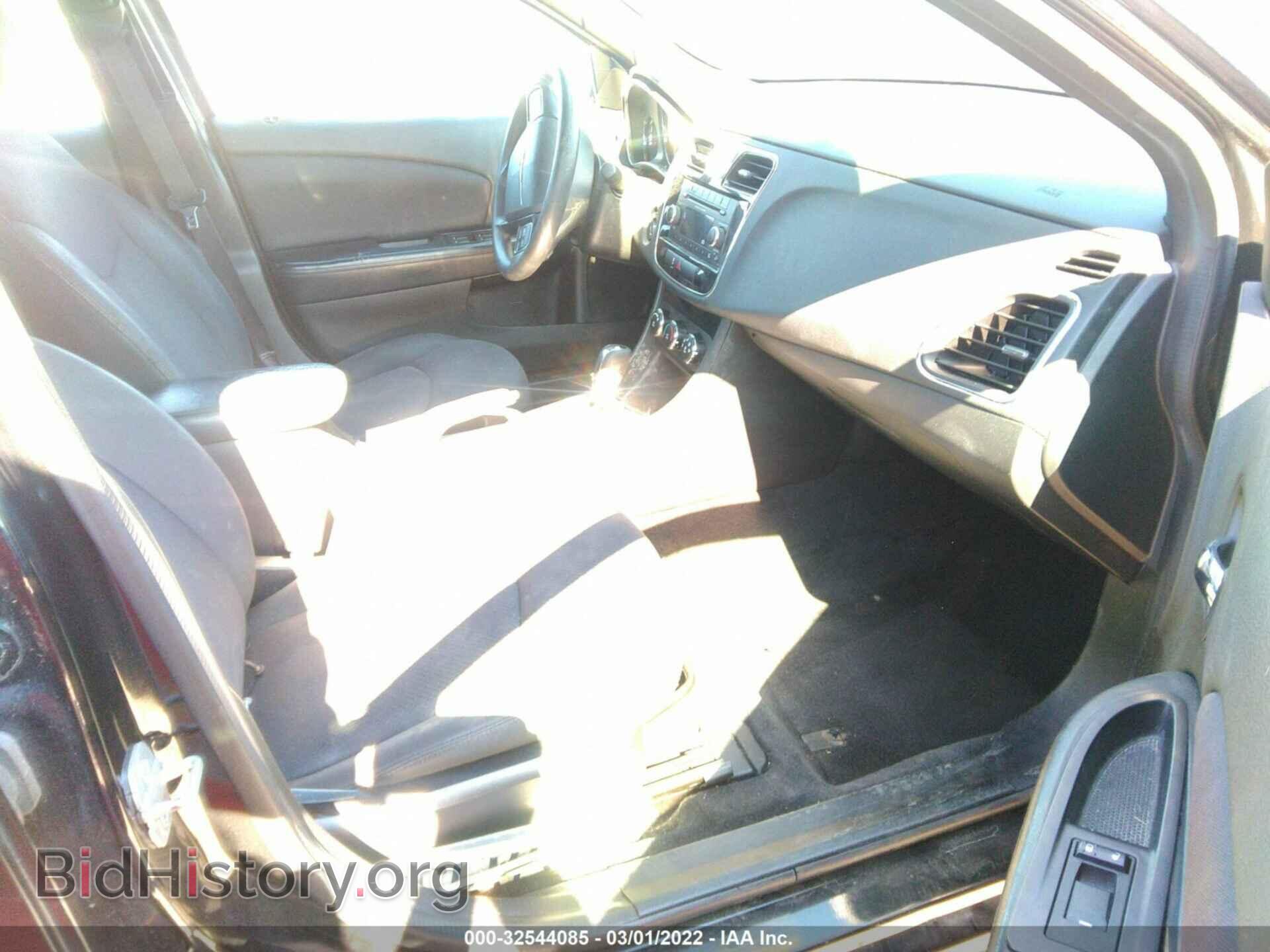 2014 CHRYSLER 200 - VIN: 1C3CCBAB6EN145221 - Фото 5