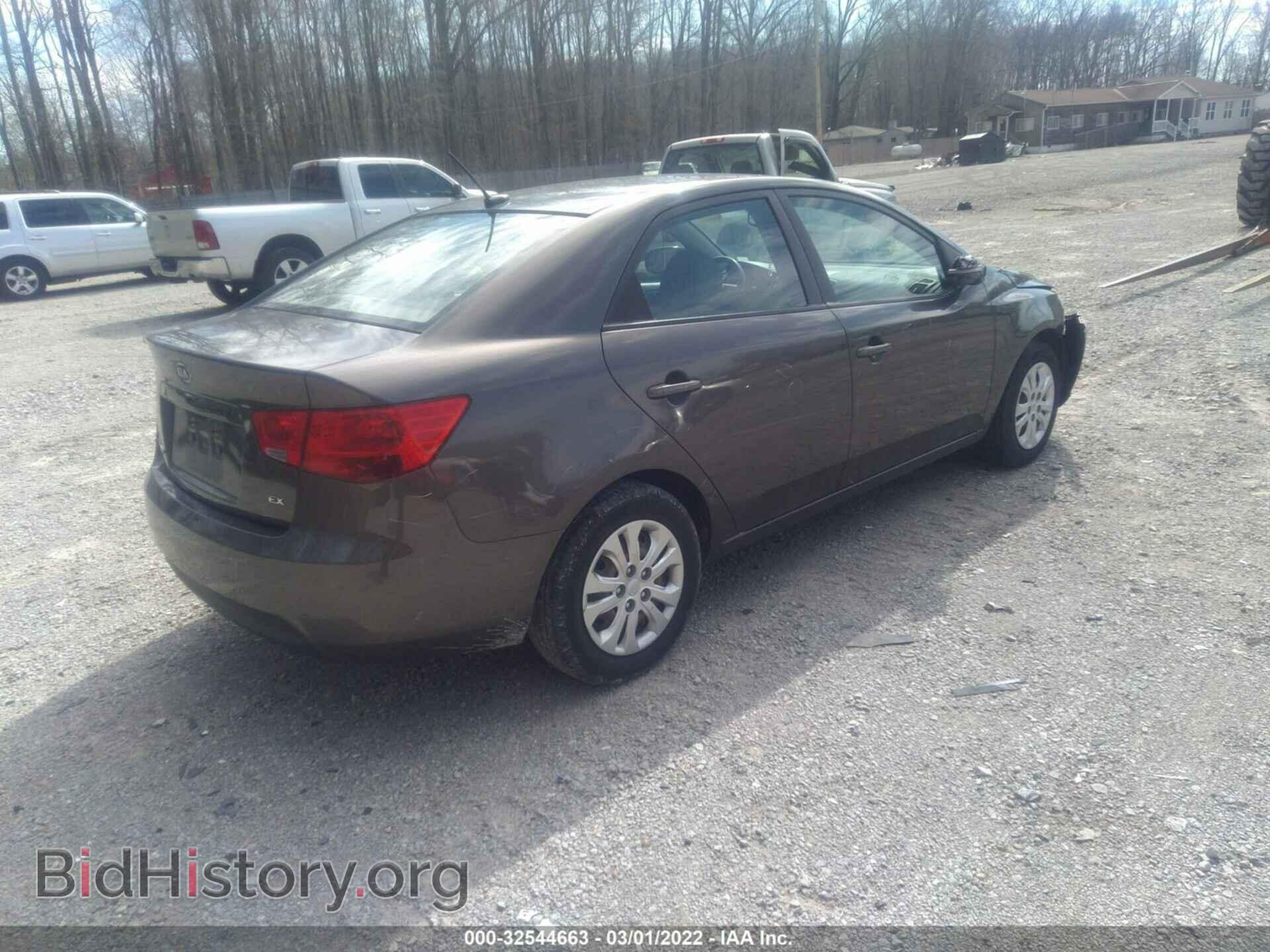 2011 KIA FORTE - VIN: KNAFU4A22B5444411 - Фото 4