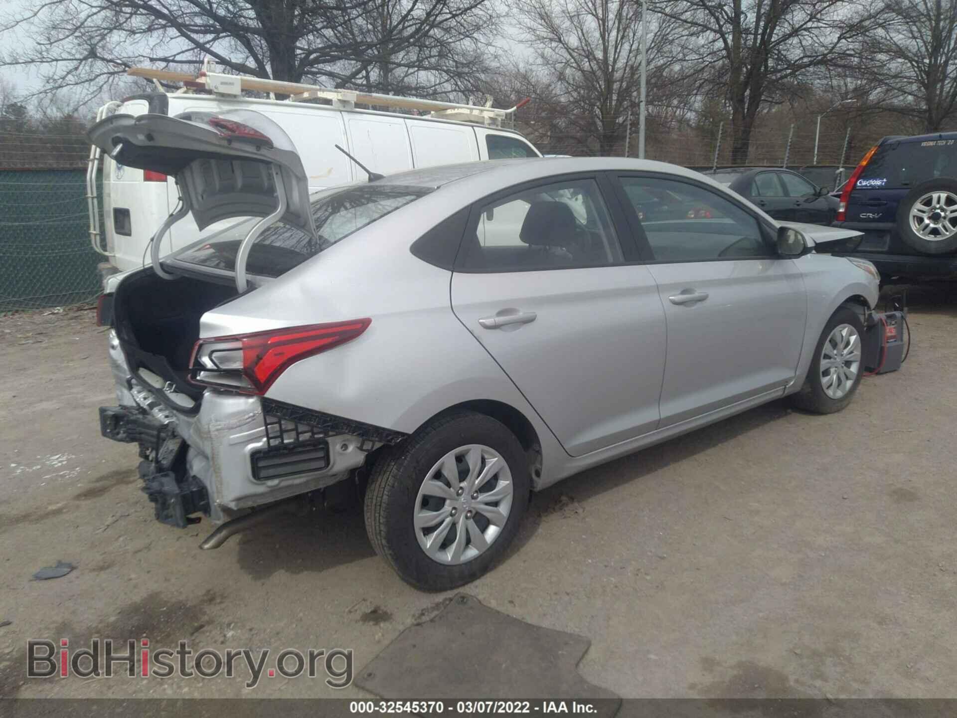 2019 HYUNDAI ACCENT - VIN: 3KPC24A32KE084436 - Фото 4