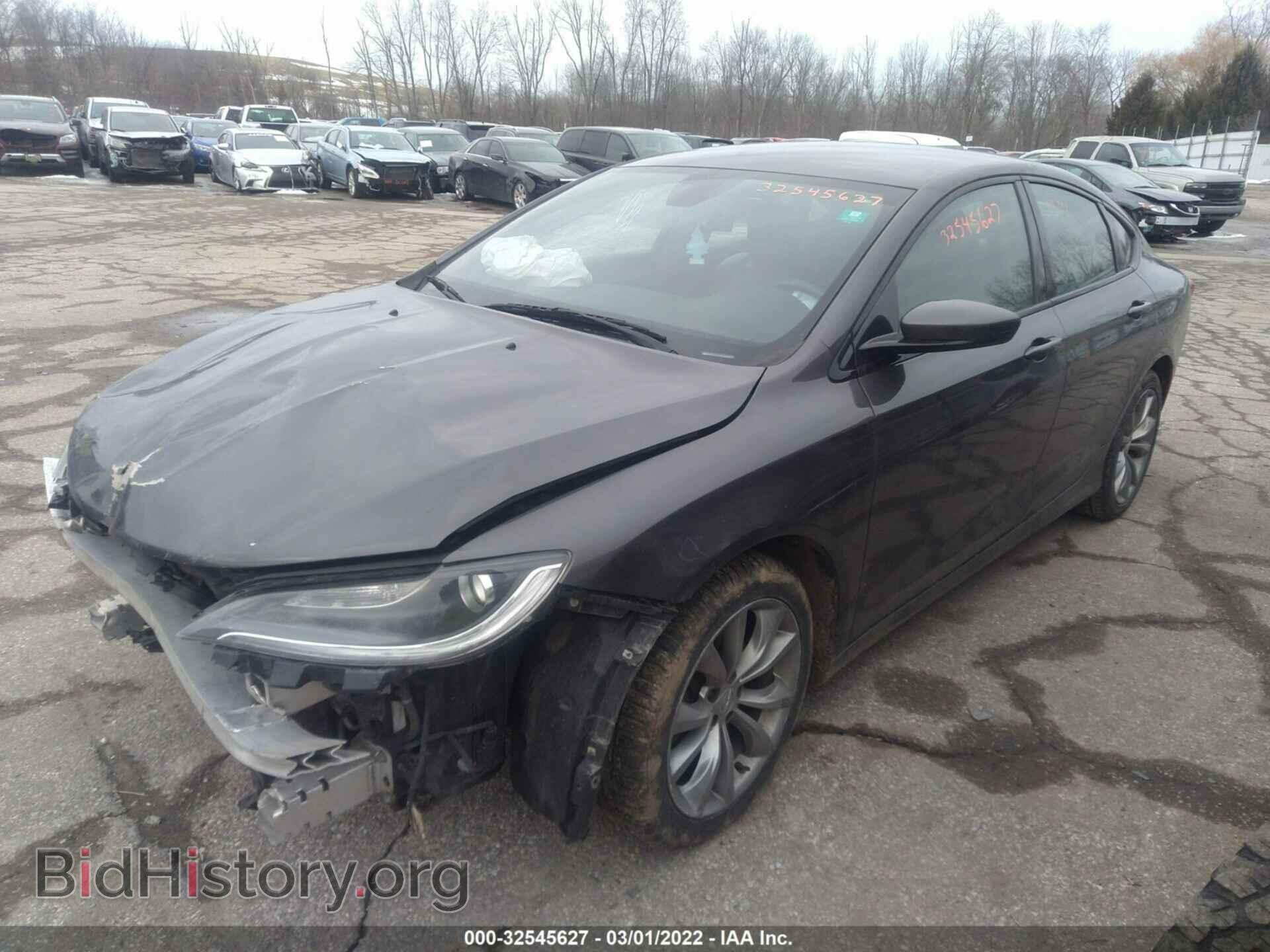 2015 CHRYSLER 200 - VIN: 1C3CCCBBXFN755306 - Photo 2