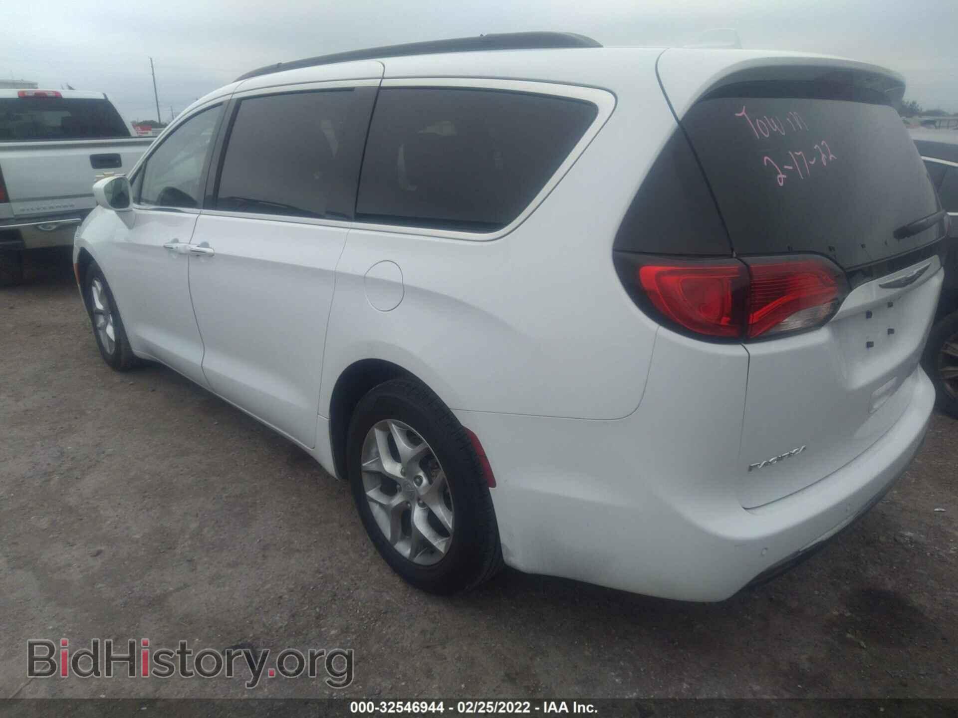 2020 CHRYSLER PACIFICA - VIN: 2C4RC1FG5LR143352 - Photo 3