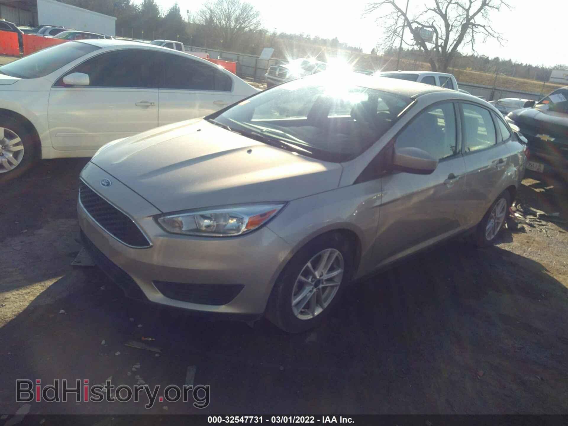 2018 FORD FOCUS - VIN: 1FADP3F20JL311604 - Фото 2