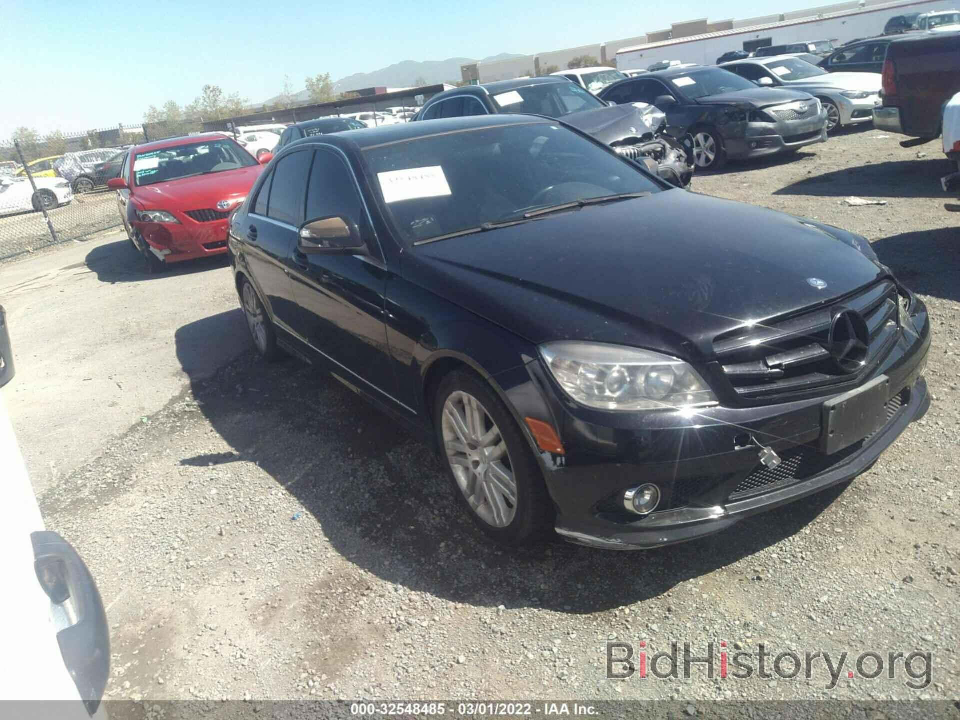 Photo WDDGF54X39R066008 - MERCEDES-BENZ C-CLASS 2009